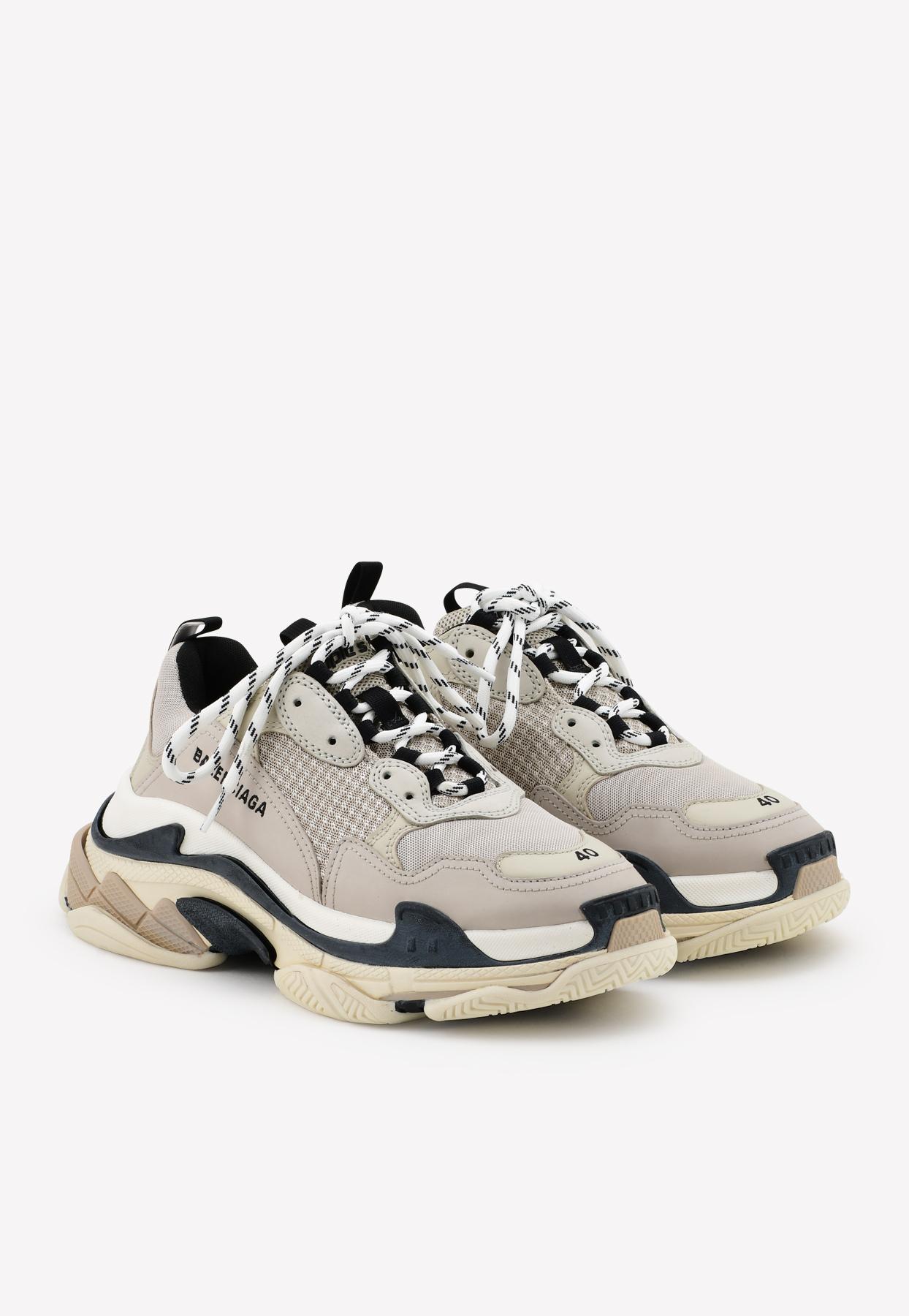 balenciaga trainers triple