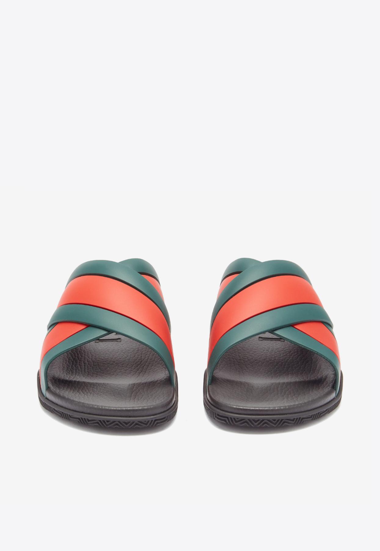 gucci striped rubber slides