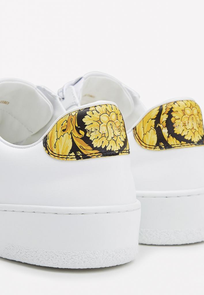 ilus sneakers versace