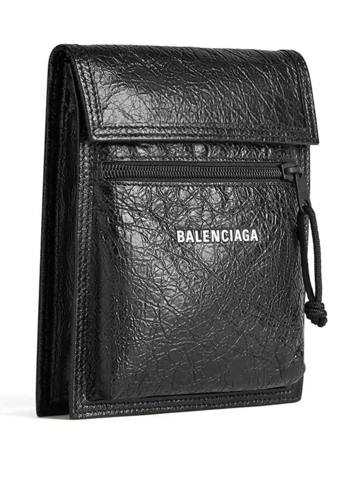 バッグ Balenciaga BB Accessory Poach Leather Balenciaga Black Pebbled Leather BB Phone Holder Crossbody