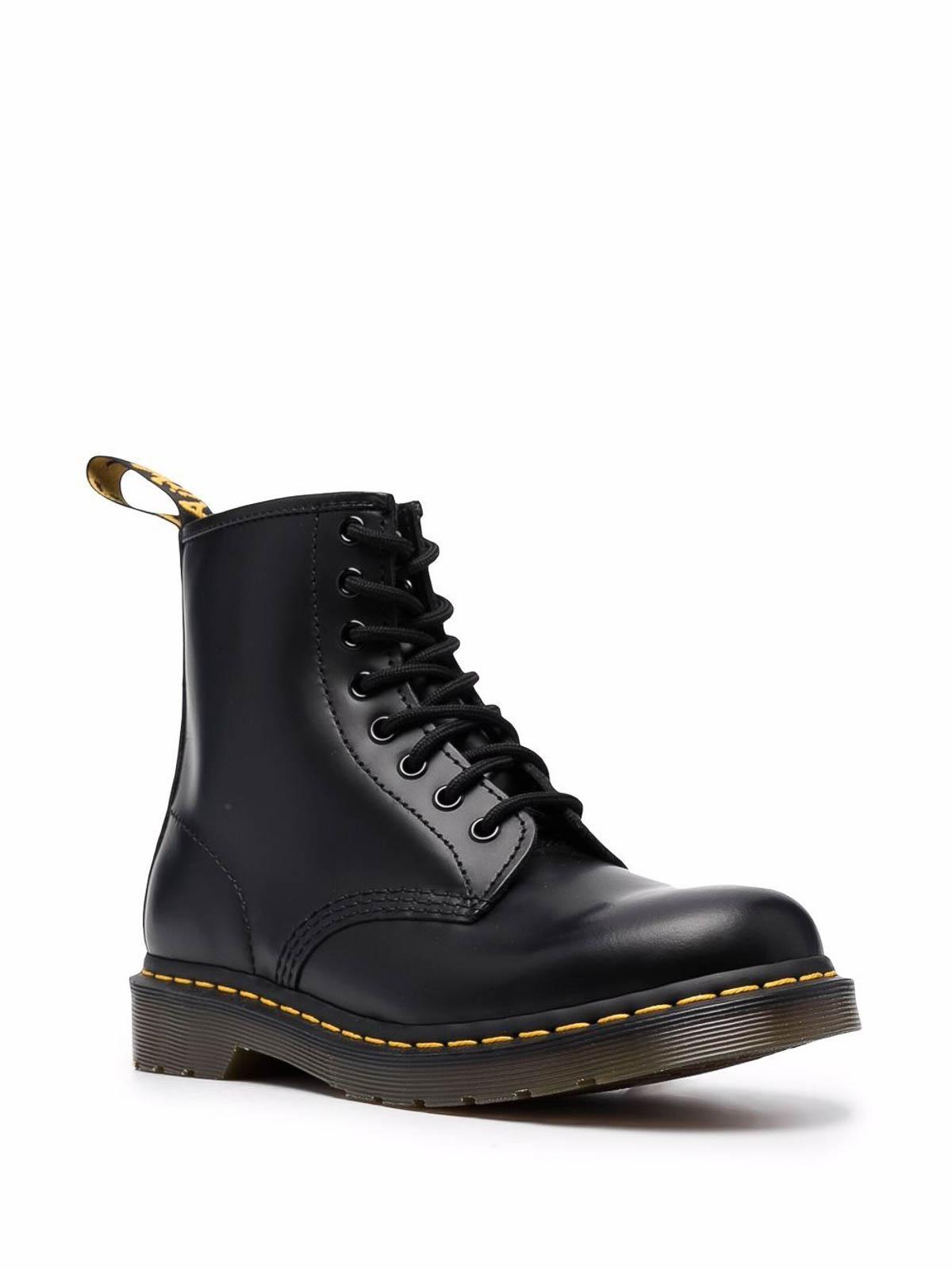ショートブーツ・ブーティ DR. MARTENS Woman Flat ankle boots Black 15265001 BLACK ショートブーツ・ブーティ DR. MARTENS Woman Flat ankle boots