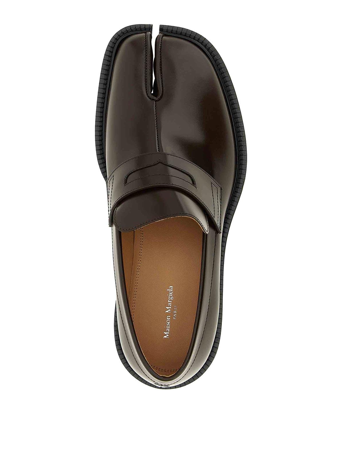 Maison Margiela Tabi Loafers in Brown for Men | Lyst