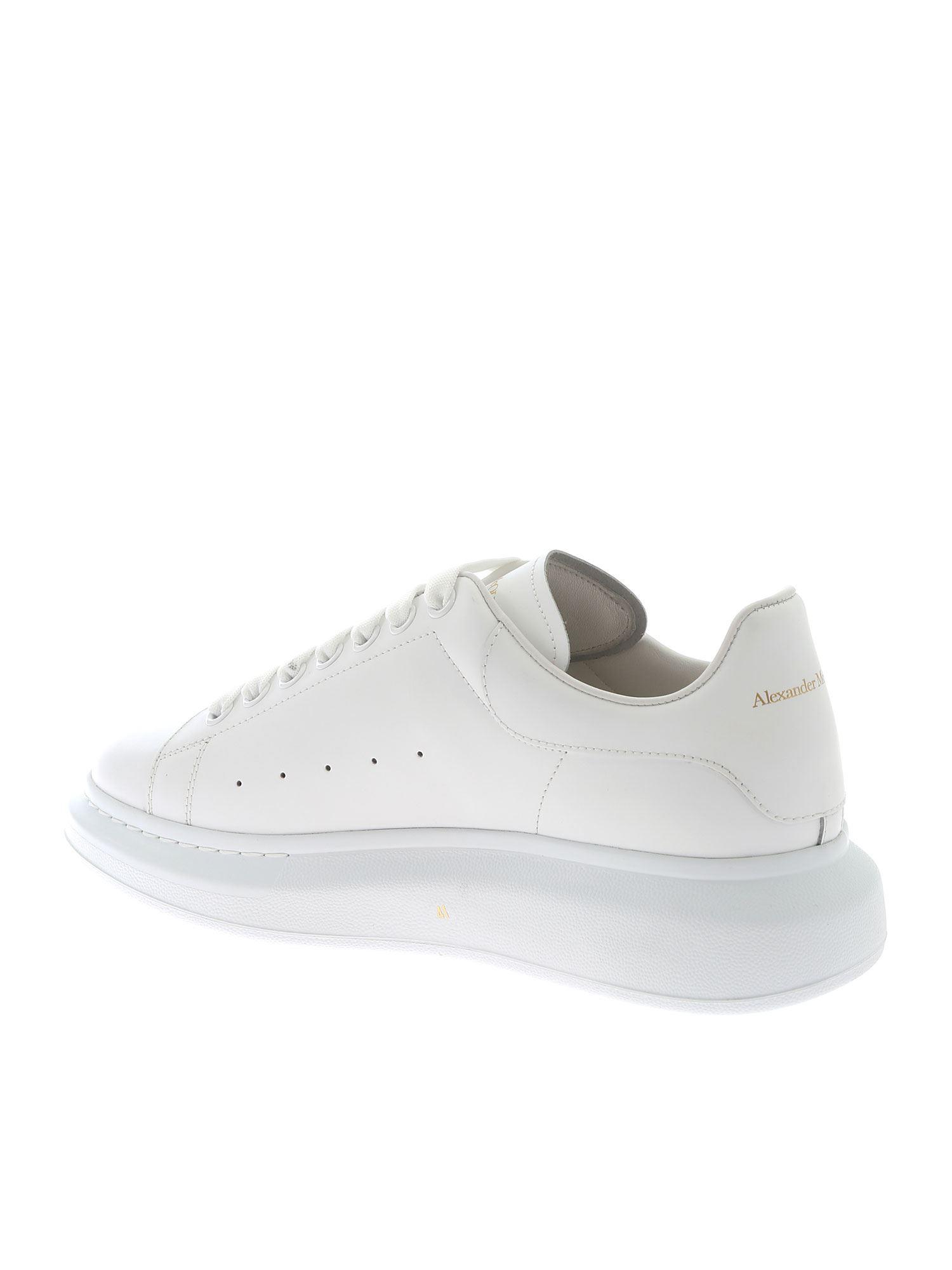 alexander mcqueen sneakers logo