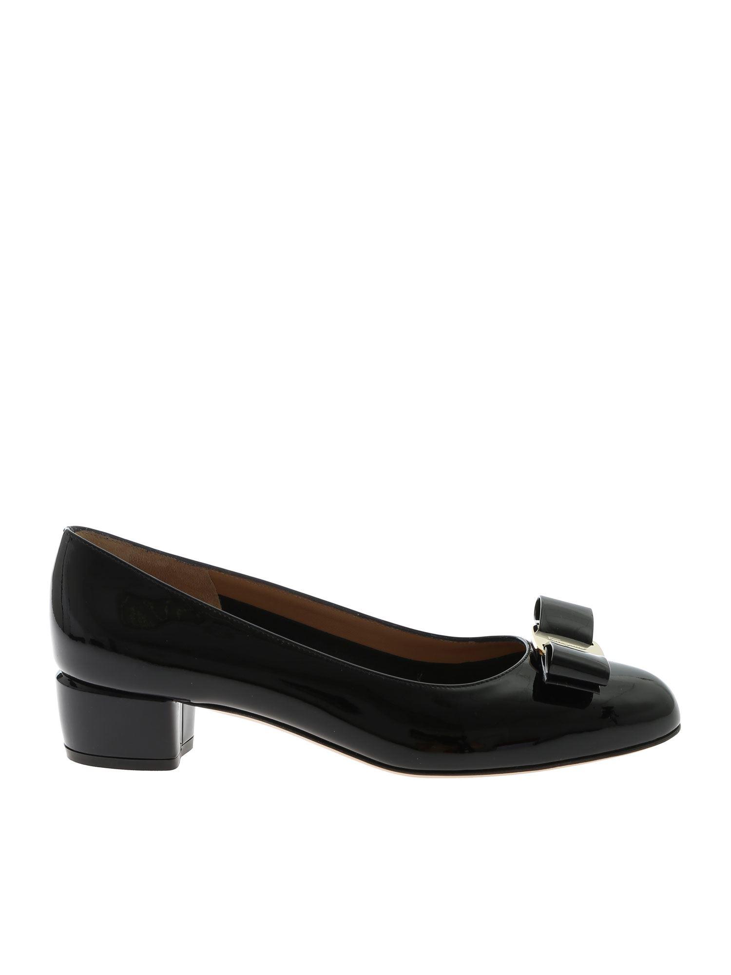Ferragamo Vara Pump Shoes In Patent Leather in Black Save 26 Lyst