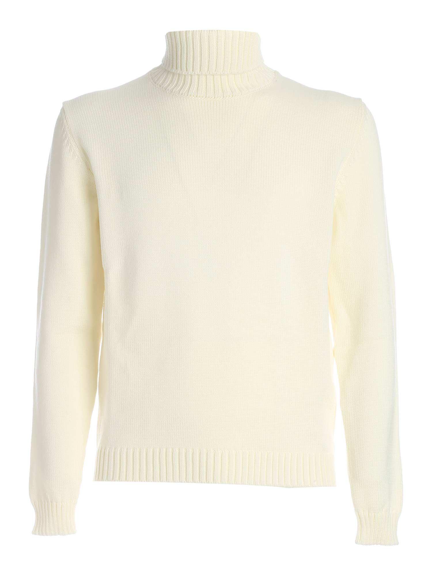 cream colored turtleneck mens