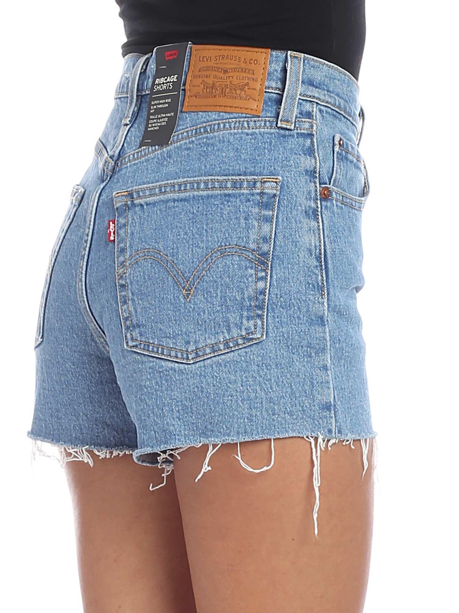 ribcage shorts levis