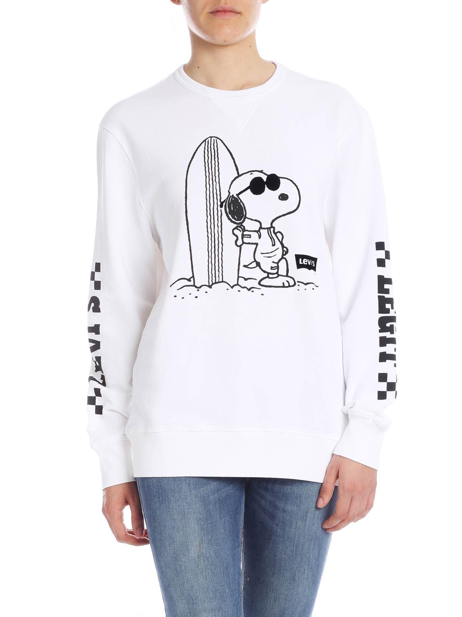 levis snoopy sweatshirt