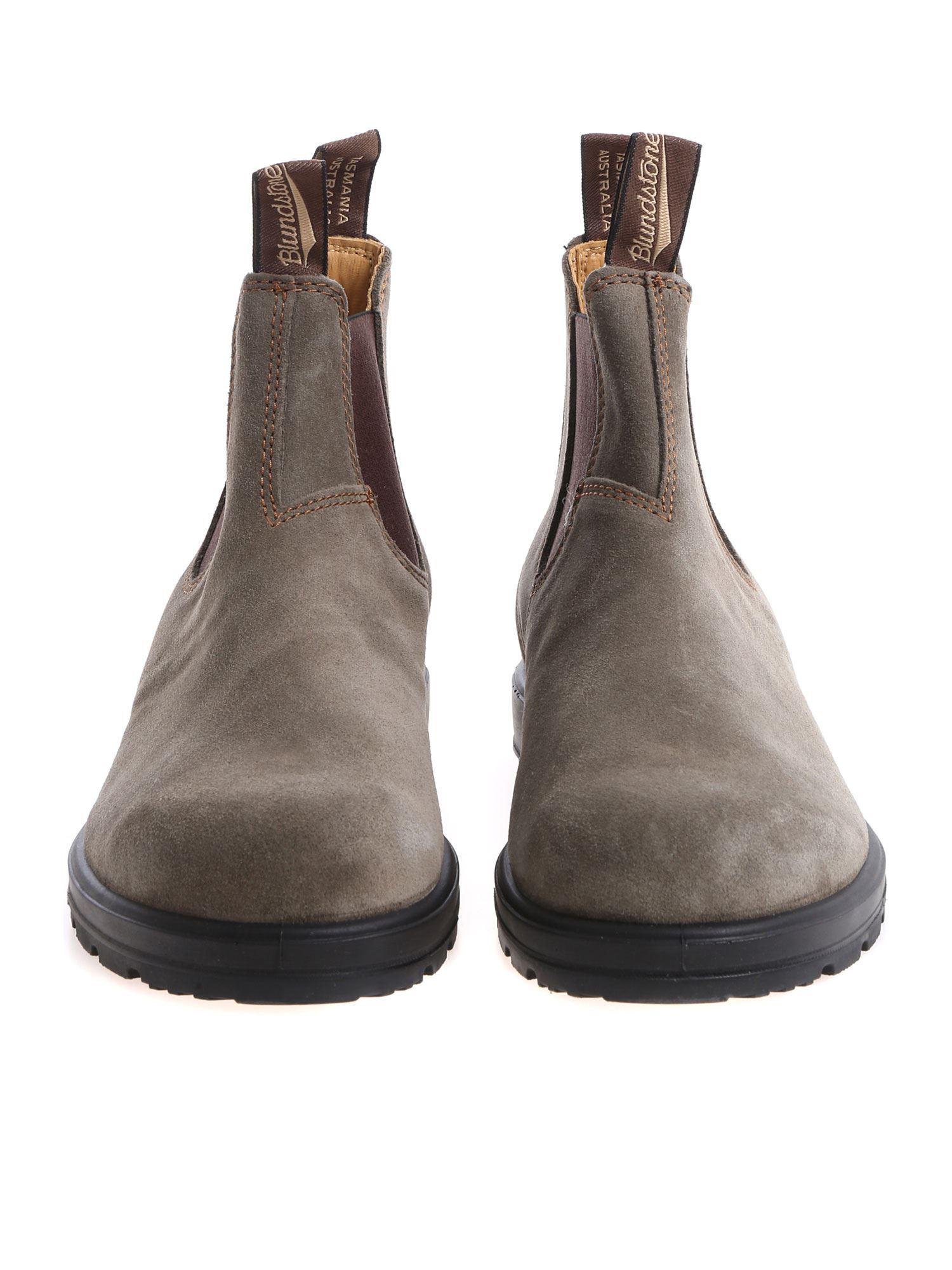 blundstone boots green