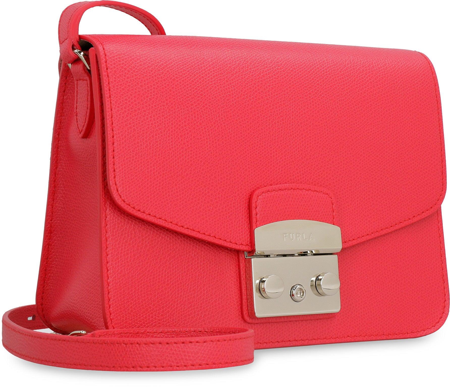 Furla Leather Metropolis Mini Crossbody Bag in Red Womens Shoulder bags Furla Shoulder bags 