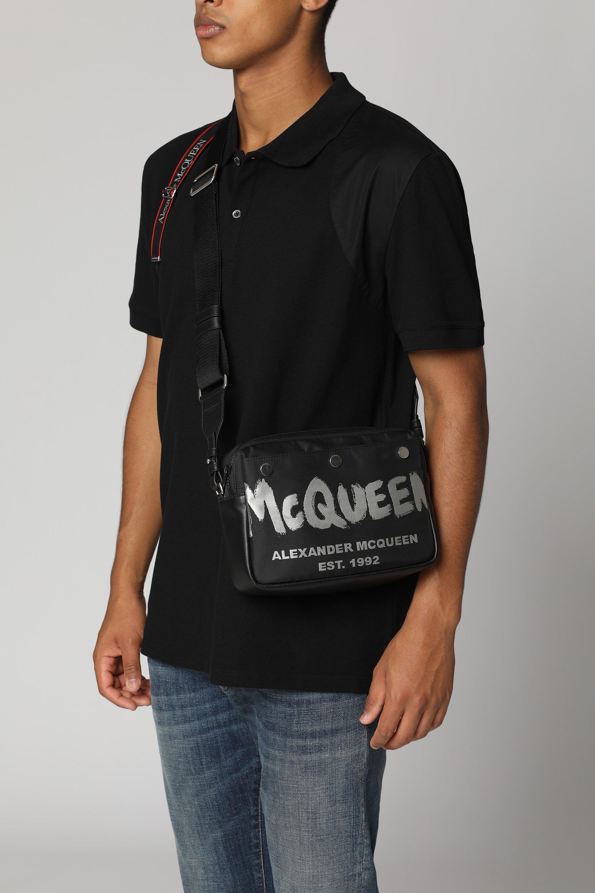 ショルダーバッグ ALEXANDER MCQUEEN Men Messenger Bags 8148501VDCC1000 BLACK Men's Messenger Bags