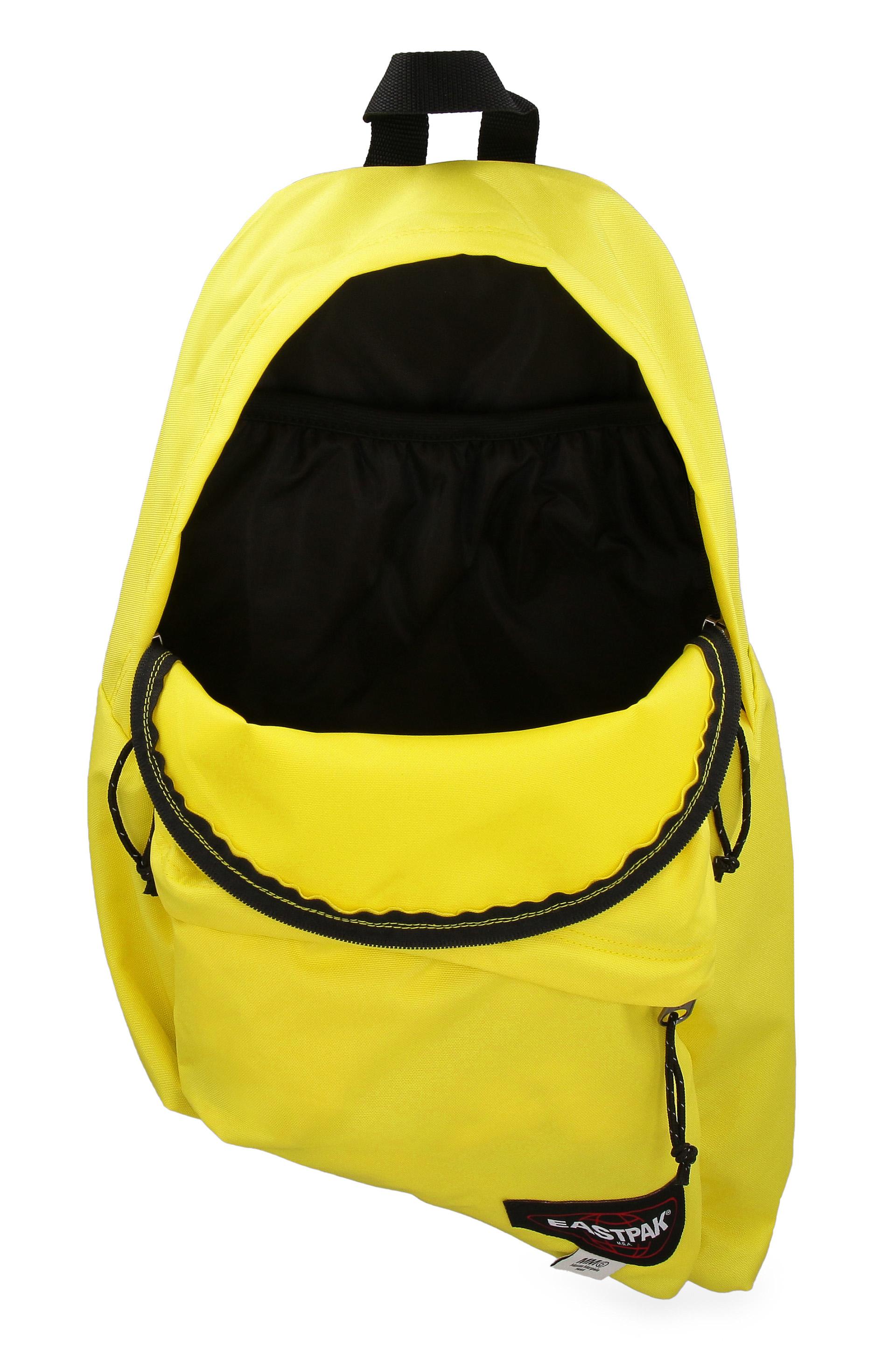 税込み価格 MM6 Eastpak padded reversible backpack 青 - touahria.com