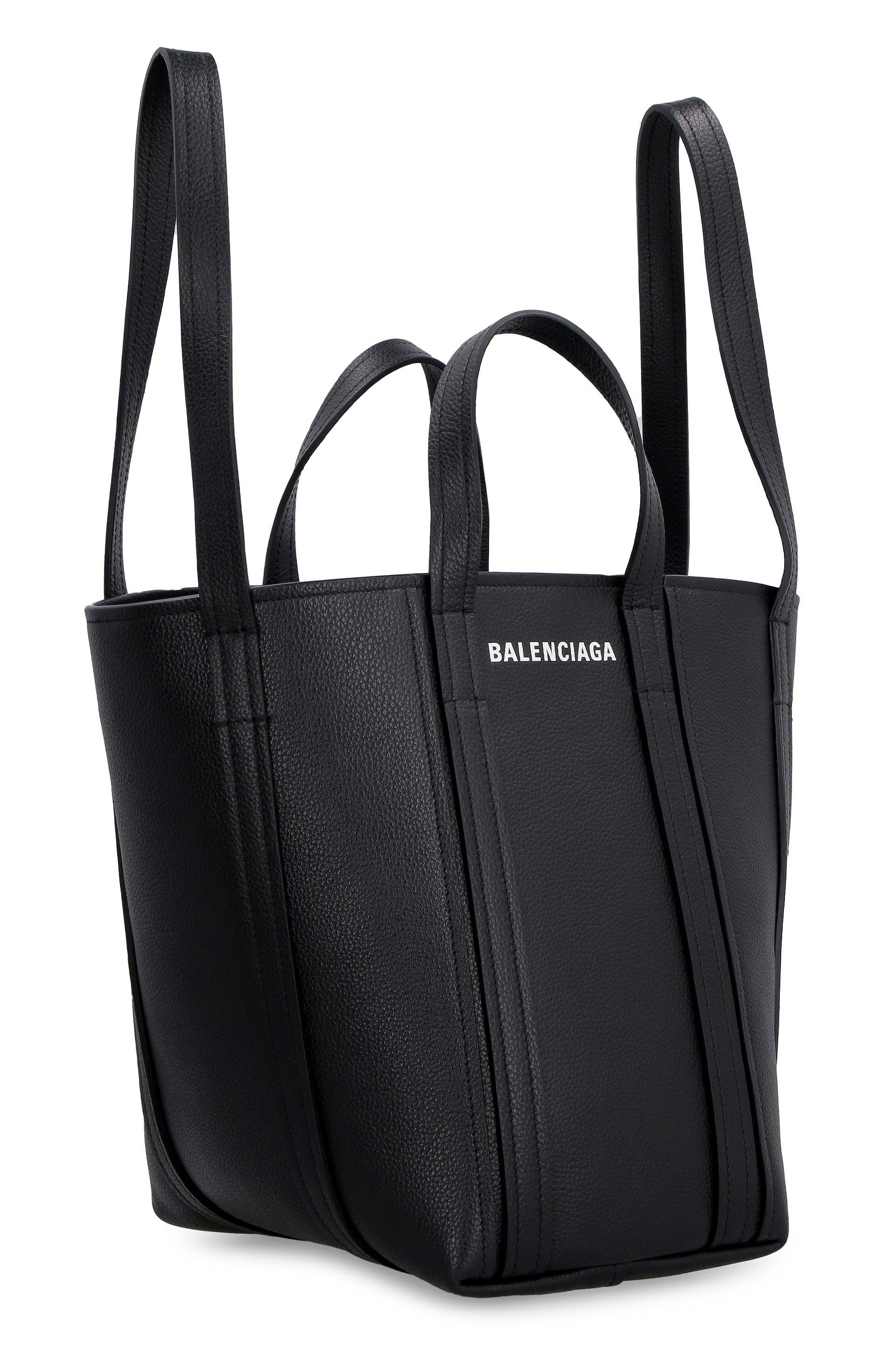 Balenciaga everyday hotsell leather tote
