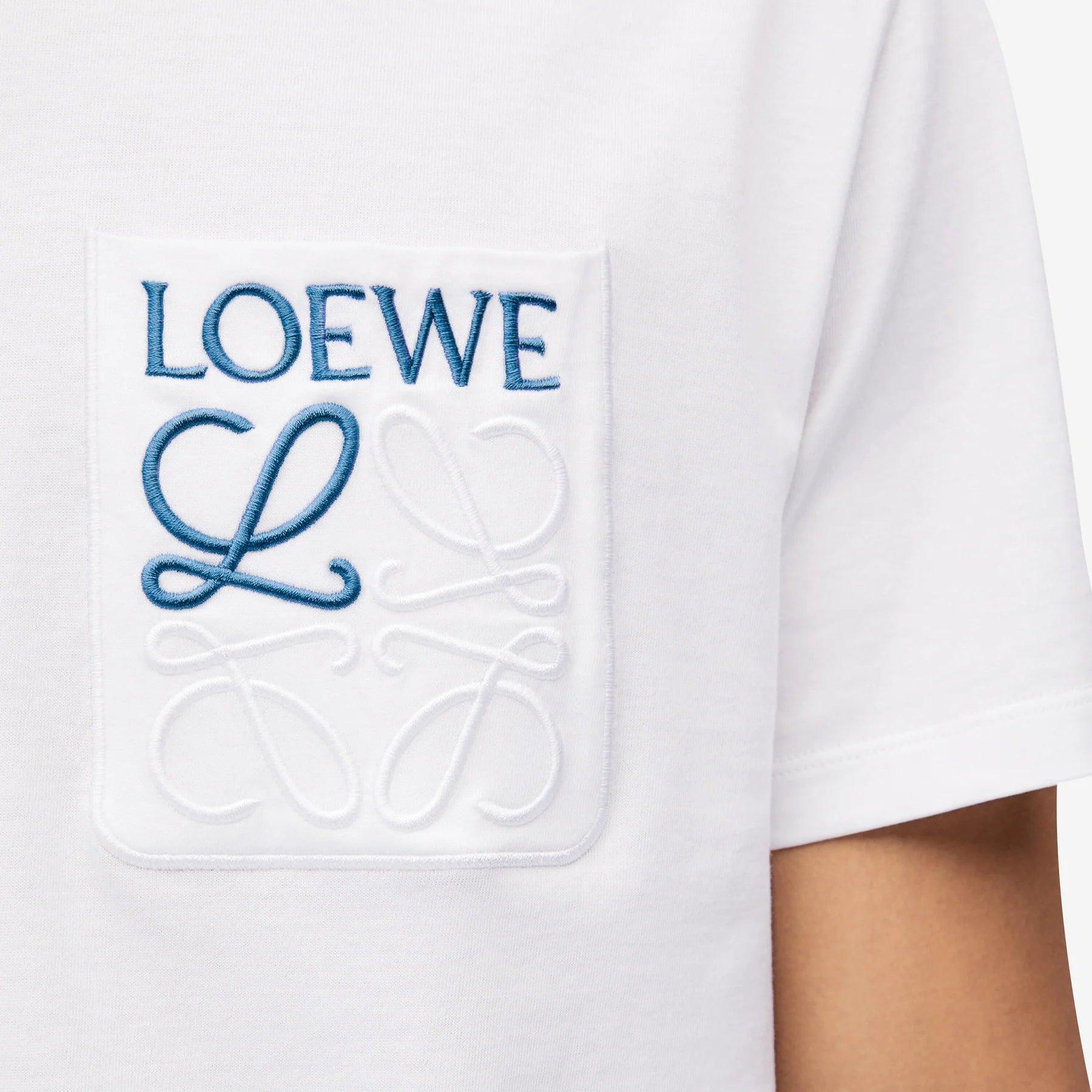 LOEWE セール★ ANAGRAM PATCH POCKET★WHITE Loewe Anagram Patch Pocket Embroidered Relaxed Fit T-Shirt