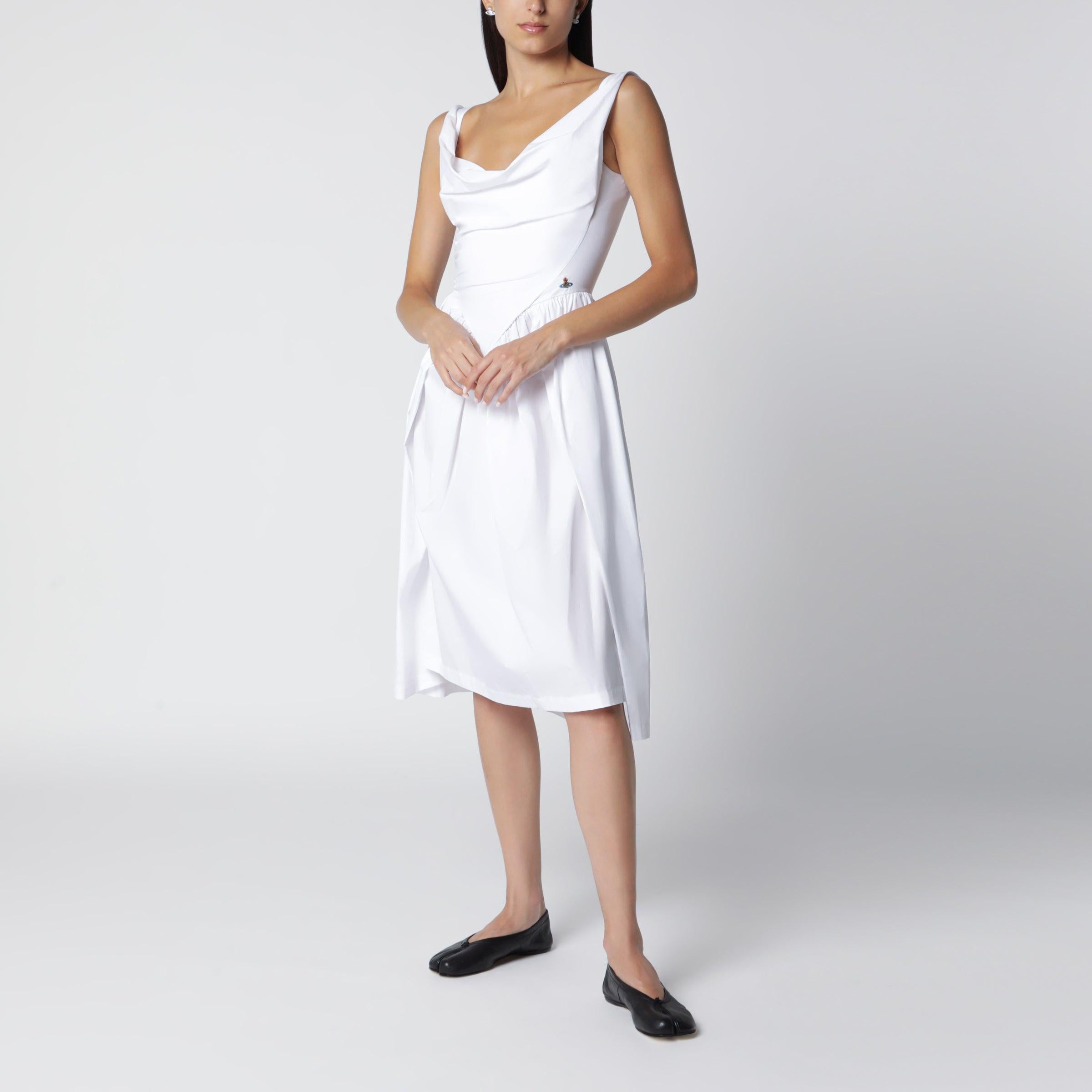 vivienne westwood graduation dress Graduation season is here!  King's graduation gowns, designed by Dame Vivienne  Westwood, bring together centuries of academic heritage with contemporary  design. Dame Vivienne Westwood worked alongside King's alumnus and academic  dress