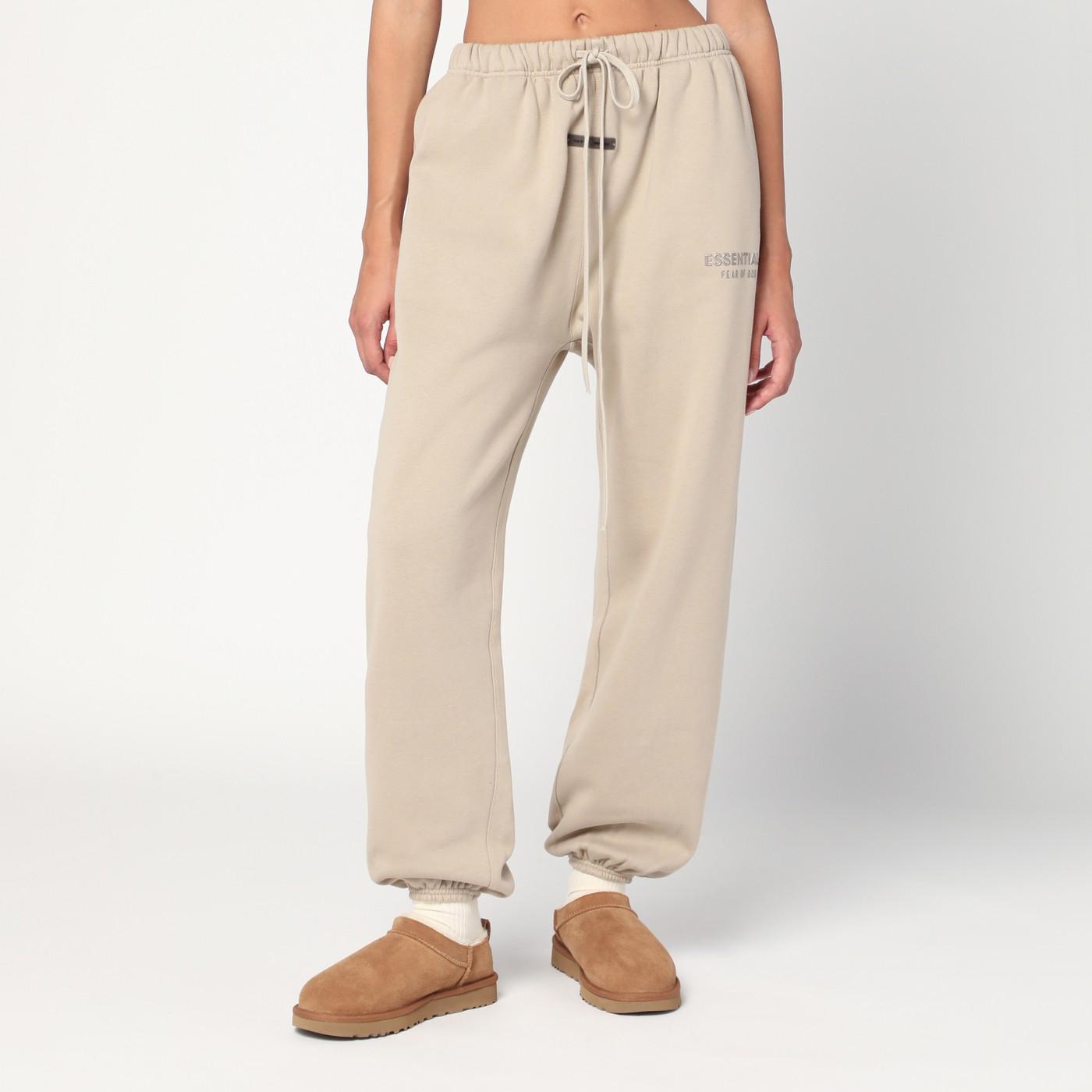 ボトムスその他 FEAR OF GOD WOMEN`S RELAXED SWEATPANT Womens Relaxed Fleece Sweatpant in Cloud White | Fear of God