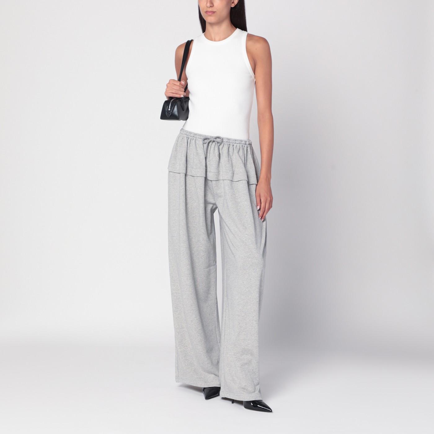 Alaïa Light Peplum Trousers in Gray | Lyst Alaïa Light Peplum Trousers in Gray | Lyst