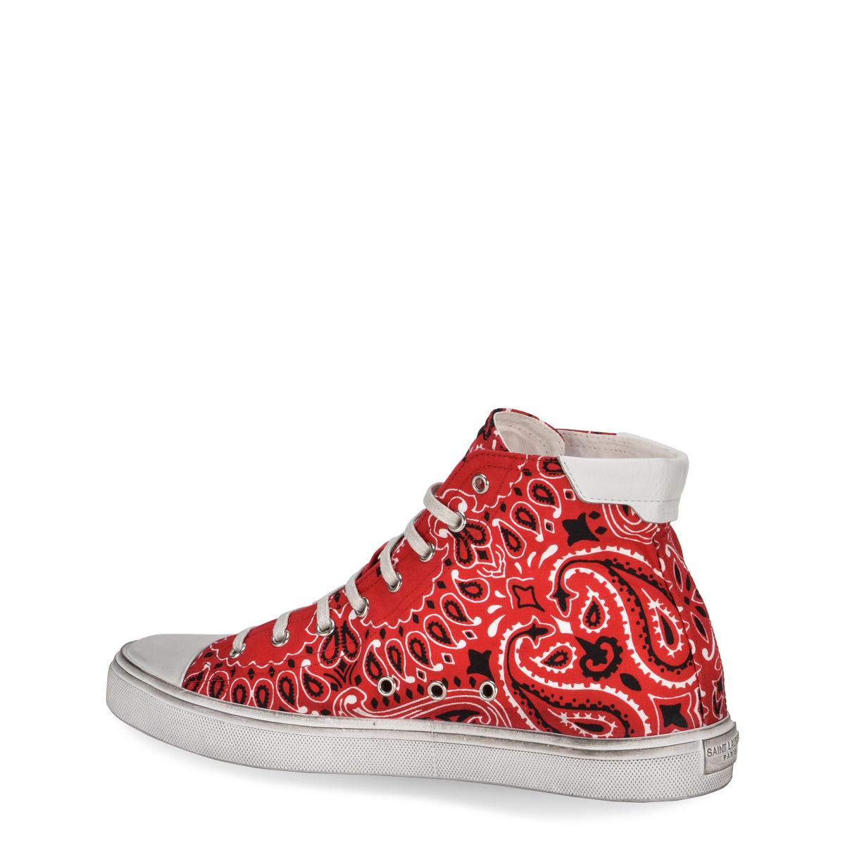 red bandana chuck taylors