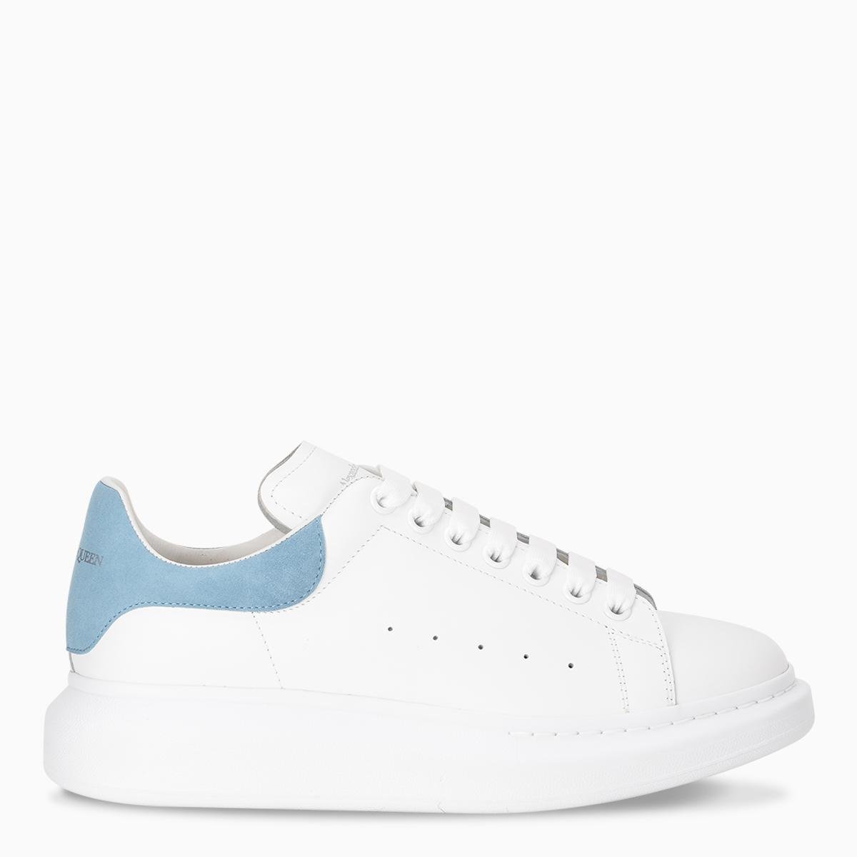 Women's Oversized Sneaker In White/paris Blue