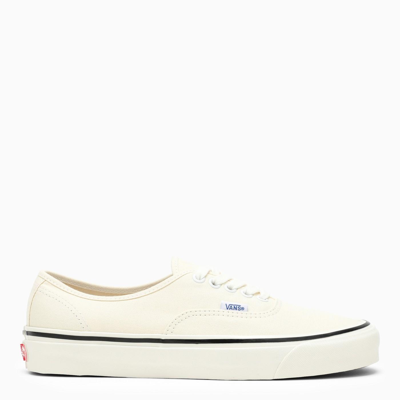 Vans Authentic 44 Low Trainer in White | Lyst