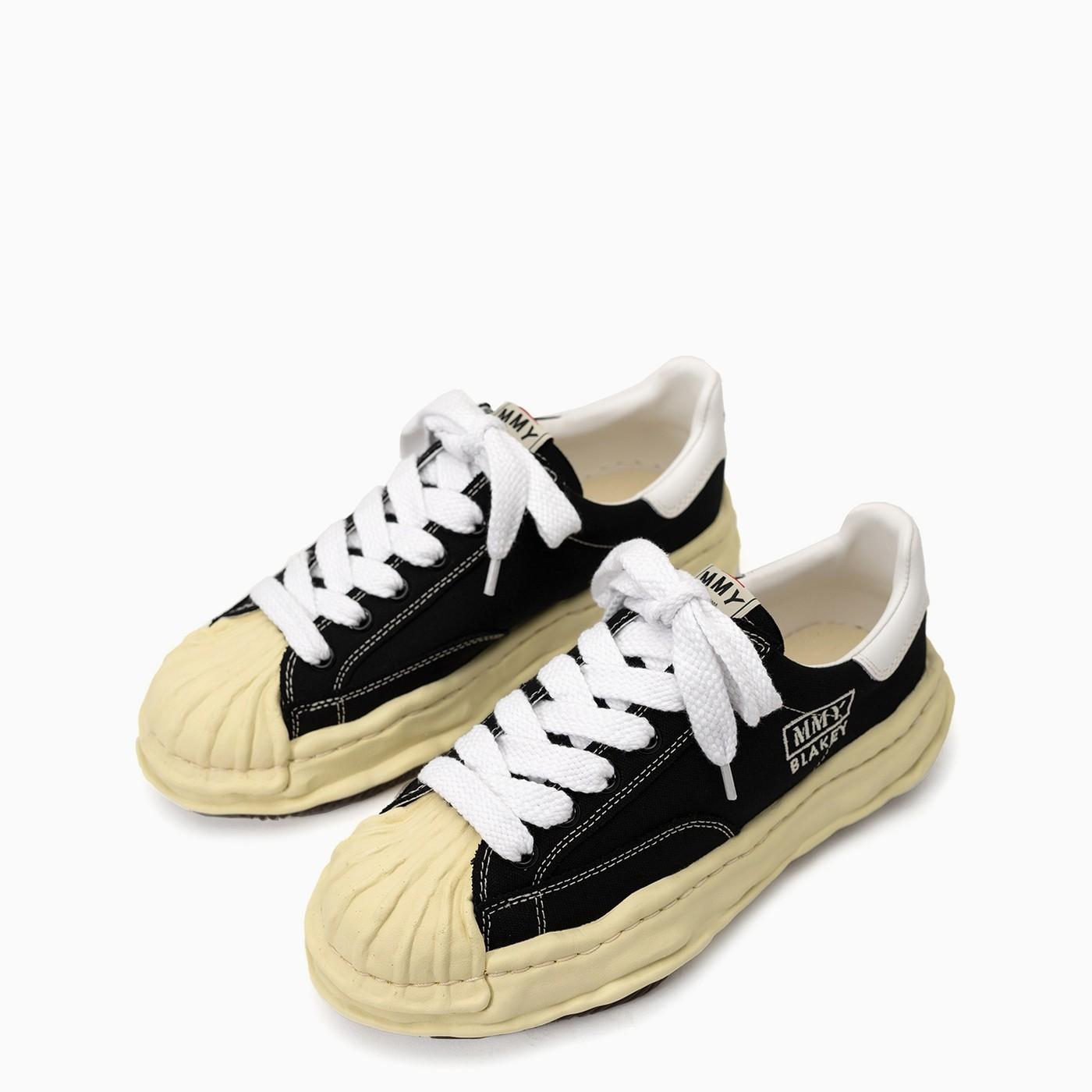Maison Mihara Yasuhiro Canvas Blakey Low-top Sneakers in Black for