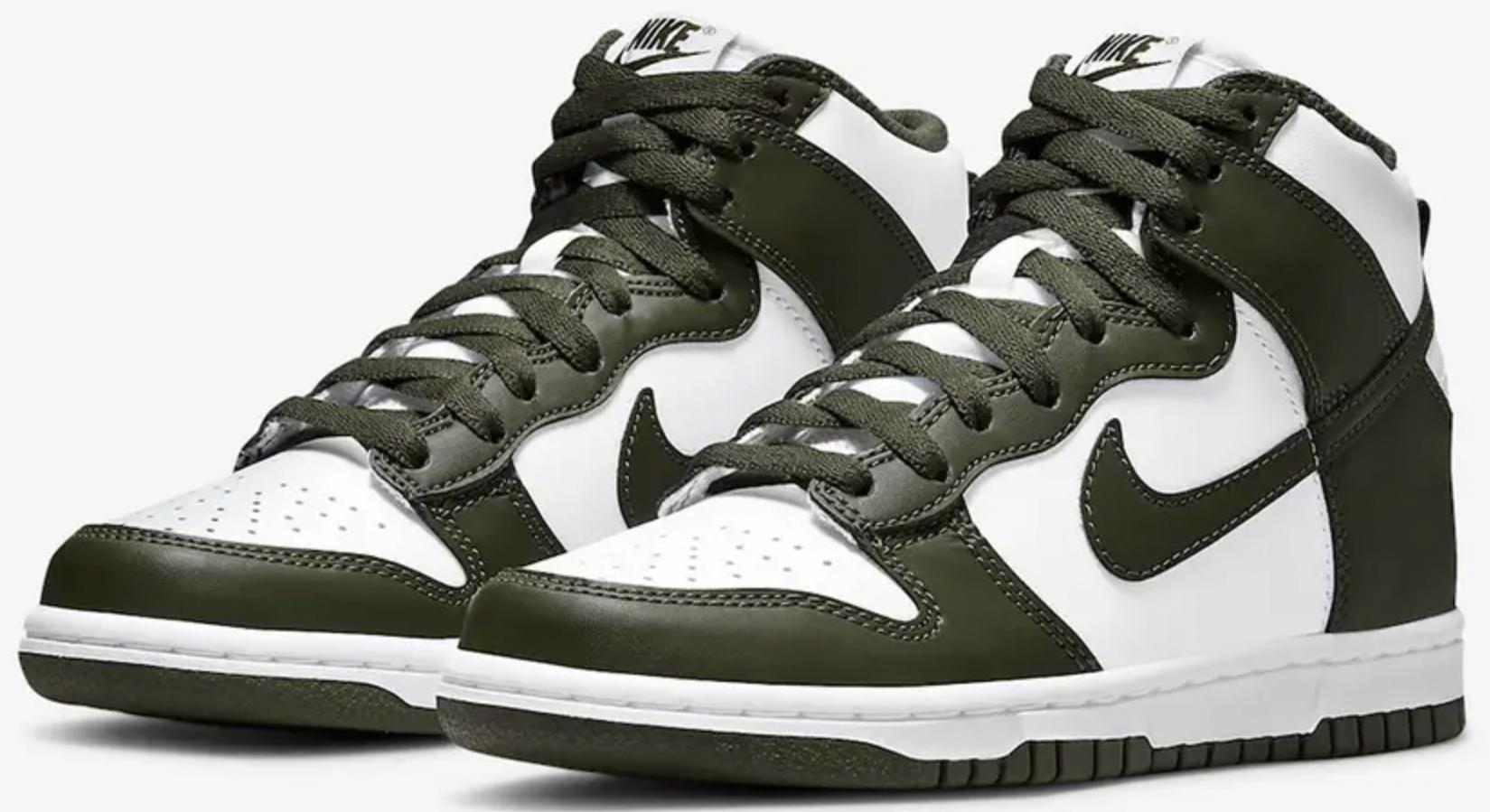 cargo dunks