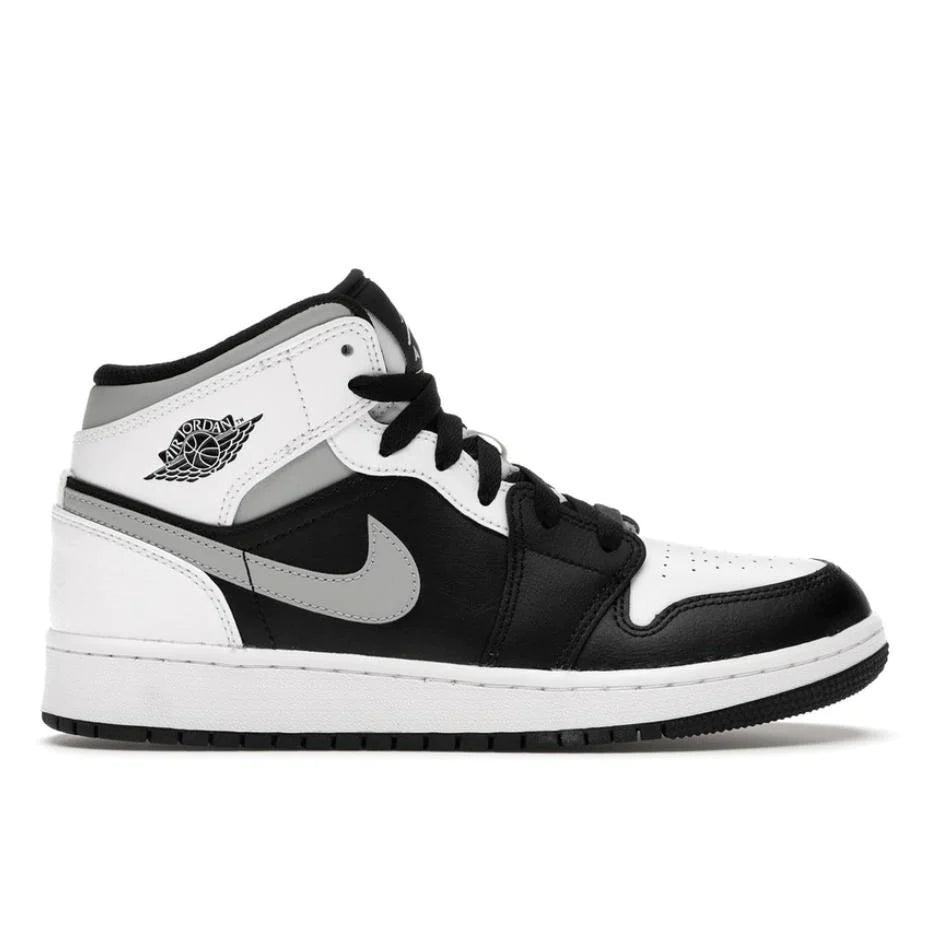 Nike Jordan 1 Mid White Shadow (gs) in Black | Lyst