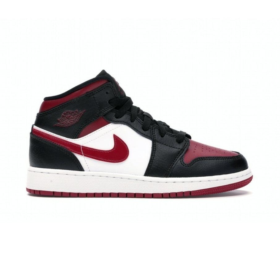 bred toe gs