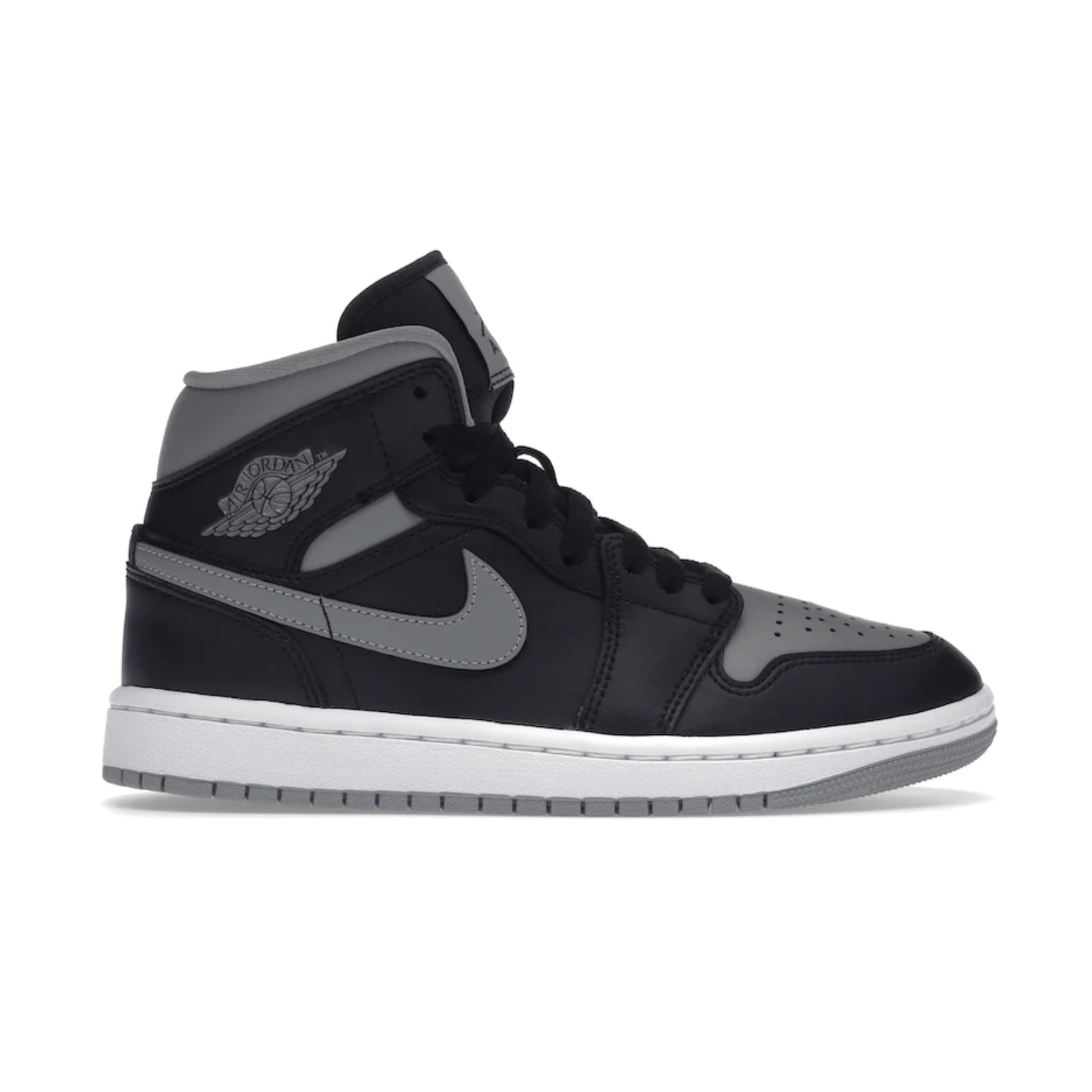 Nike Air Jordan 1 Mid Shadow (w) in Black | Lyst