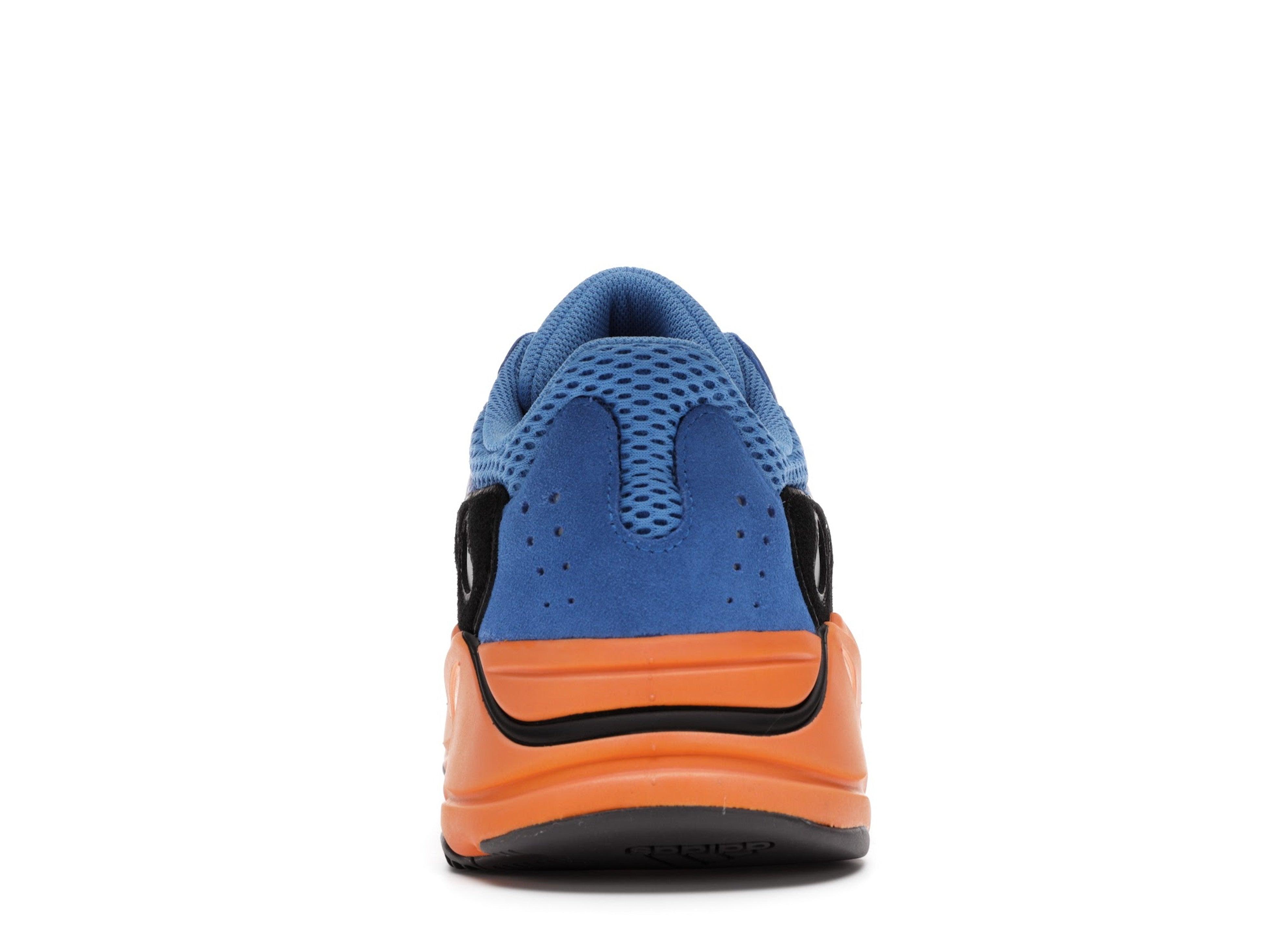 Yeezy hotsell 7 snapdeal