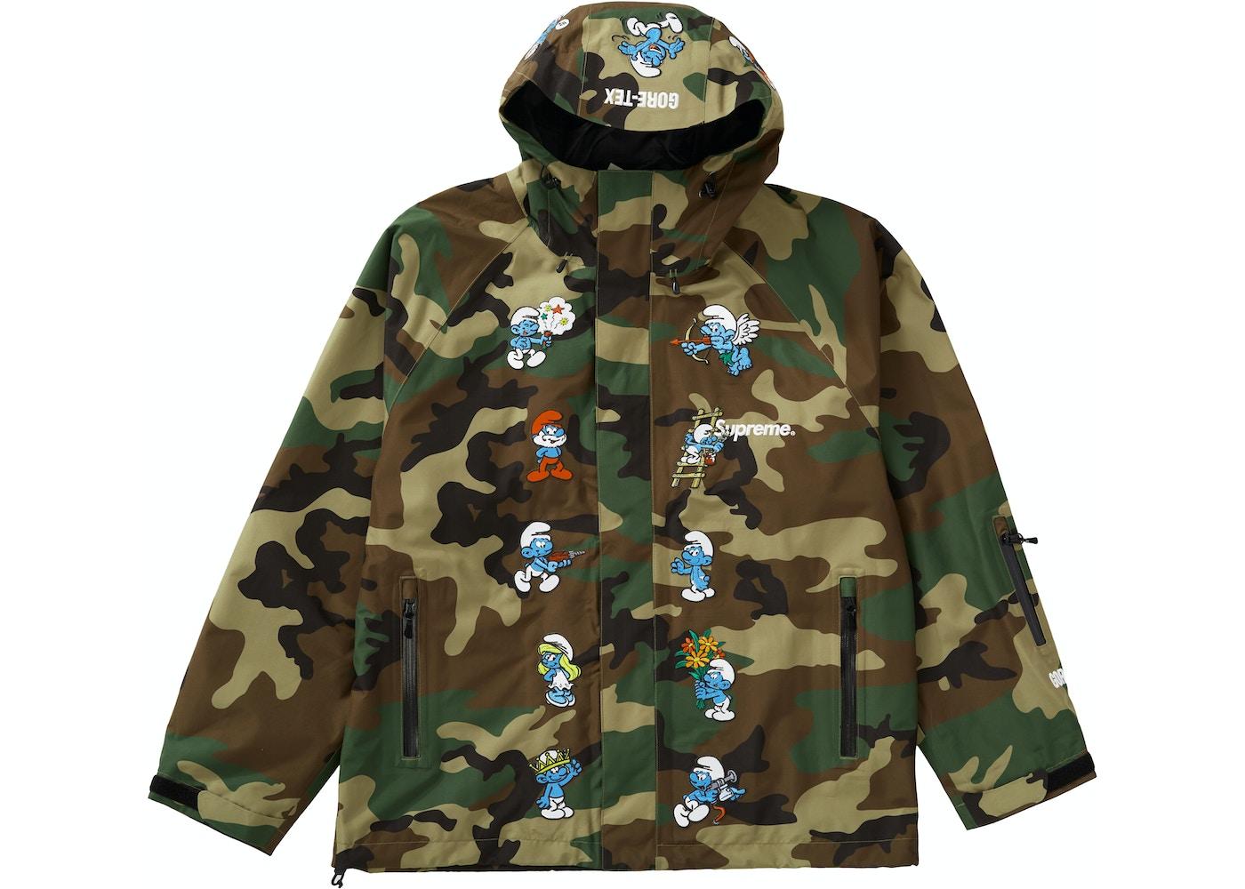 Supreme Smurfs Gore-tex Shell Jacket Woodland Camo in Green