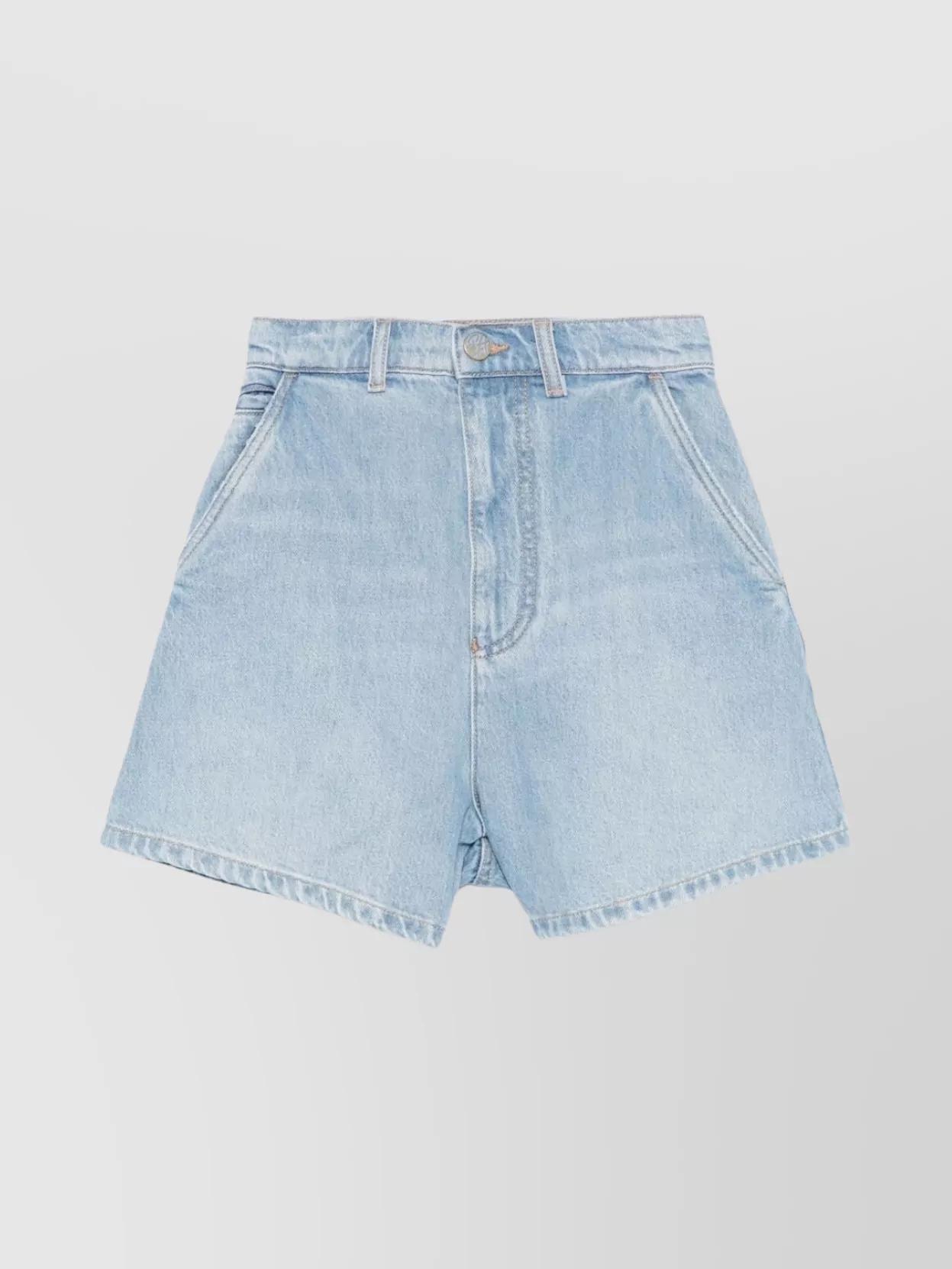 ショートパンツ EMPORIO ARMANI Women Shorts  Burmudas EW001421TE12255 OB003 Darted Bermuda shorts in gingham-effect seersucker fabric