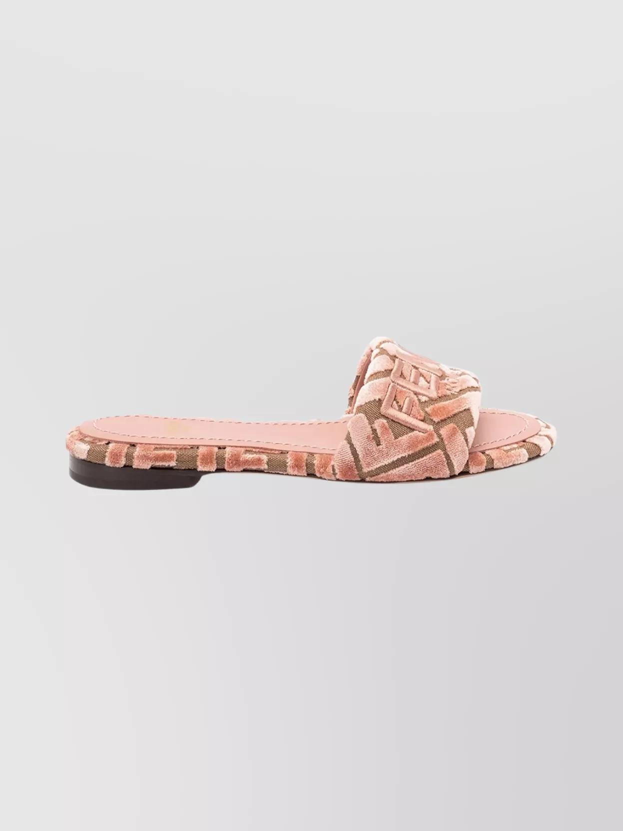 シューズ・サンダルその他 FENDI Woman Flat sandals Beige 8R8515AUHI F1DAI Fendi Sunshine Fabric Beige | Fendi