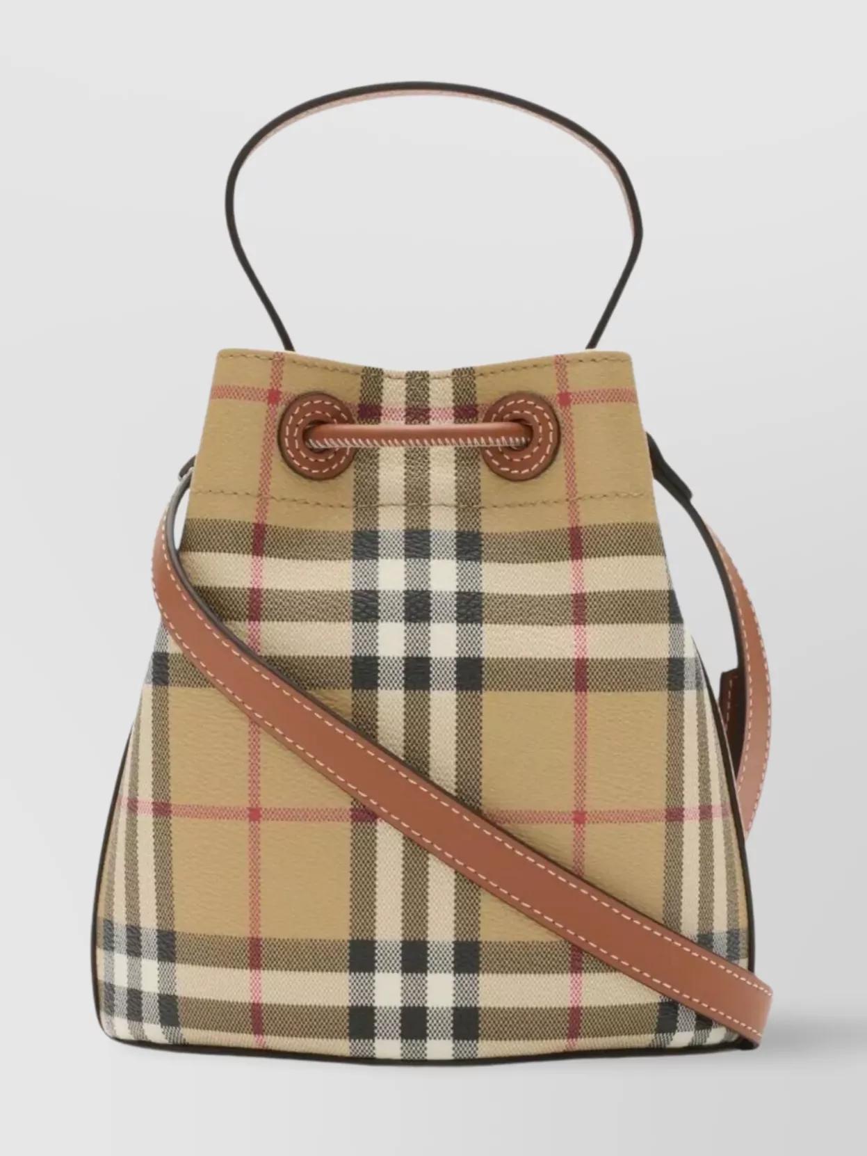 ショルダーバッグ・ポシェット BURBERRY BUCKET BAG BURBERRY】 Bucket Bag (Burberry/ショルダーバッグ・ポシェット
