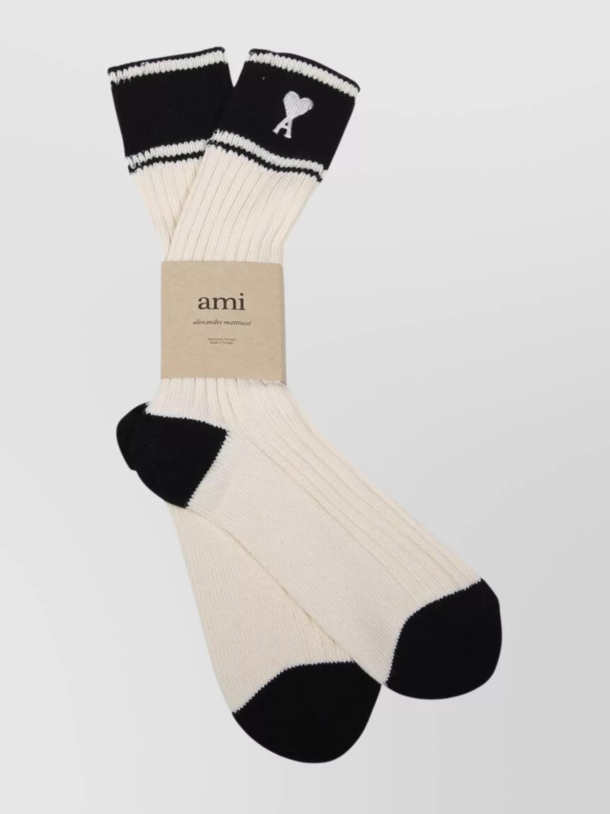 【AMI PARIS】TWO TONE ADC SOCKS◆USC022379 WHITCRMBLK Ami Paris TWO TONE ADC SOCKS (USC022379) – LOZURI®