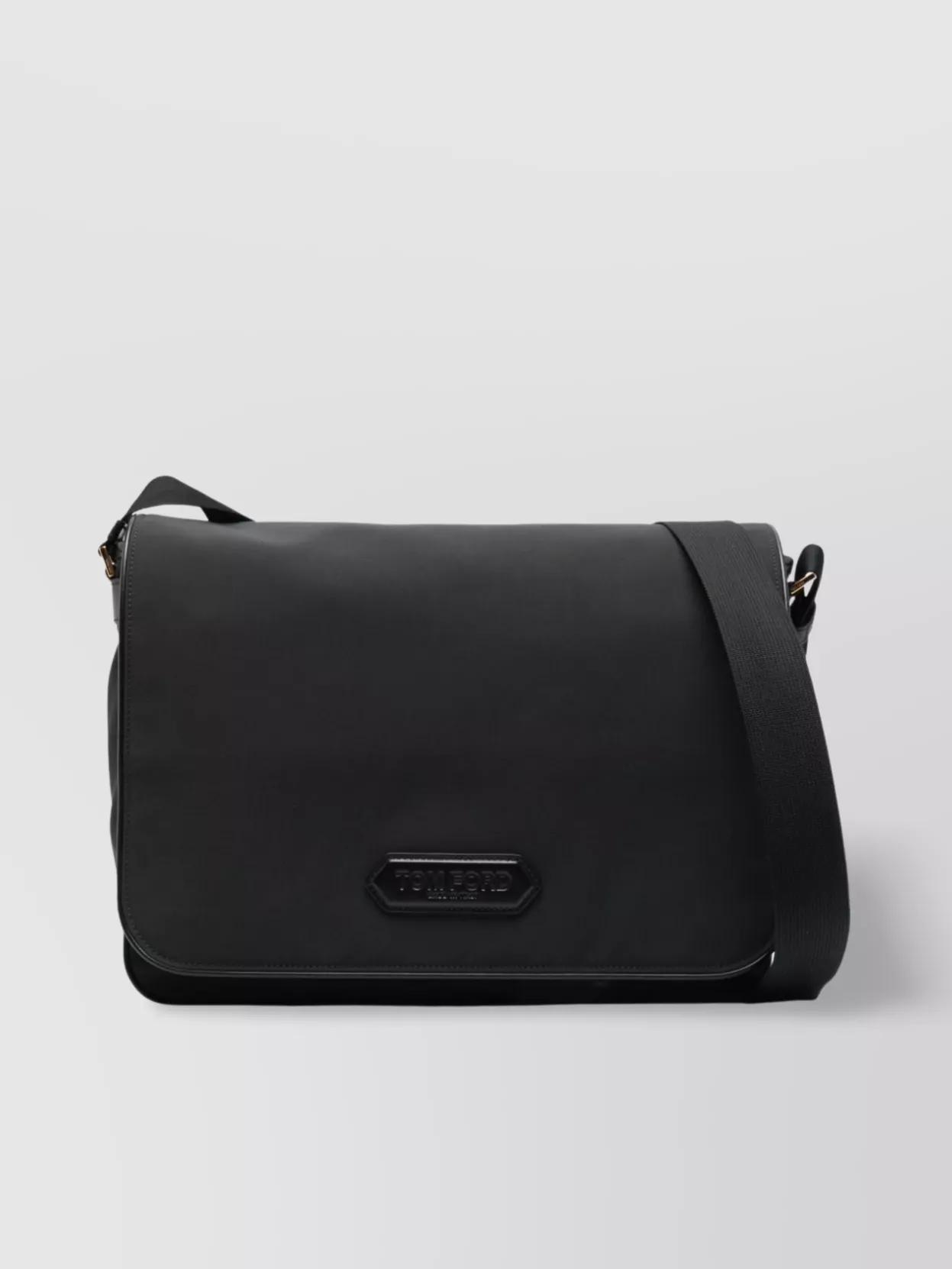 TOM FORD ナイロンメッセンジャーバッグ 楽天市場】【トムフォード】Tom Ford ナイロン ポシェット