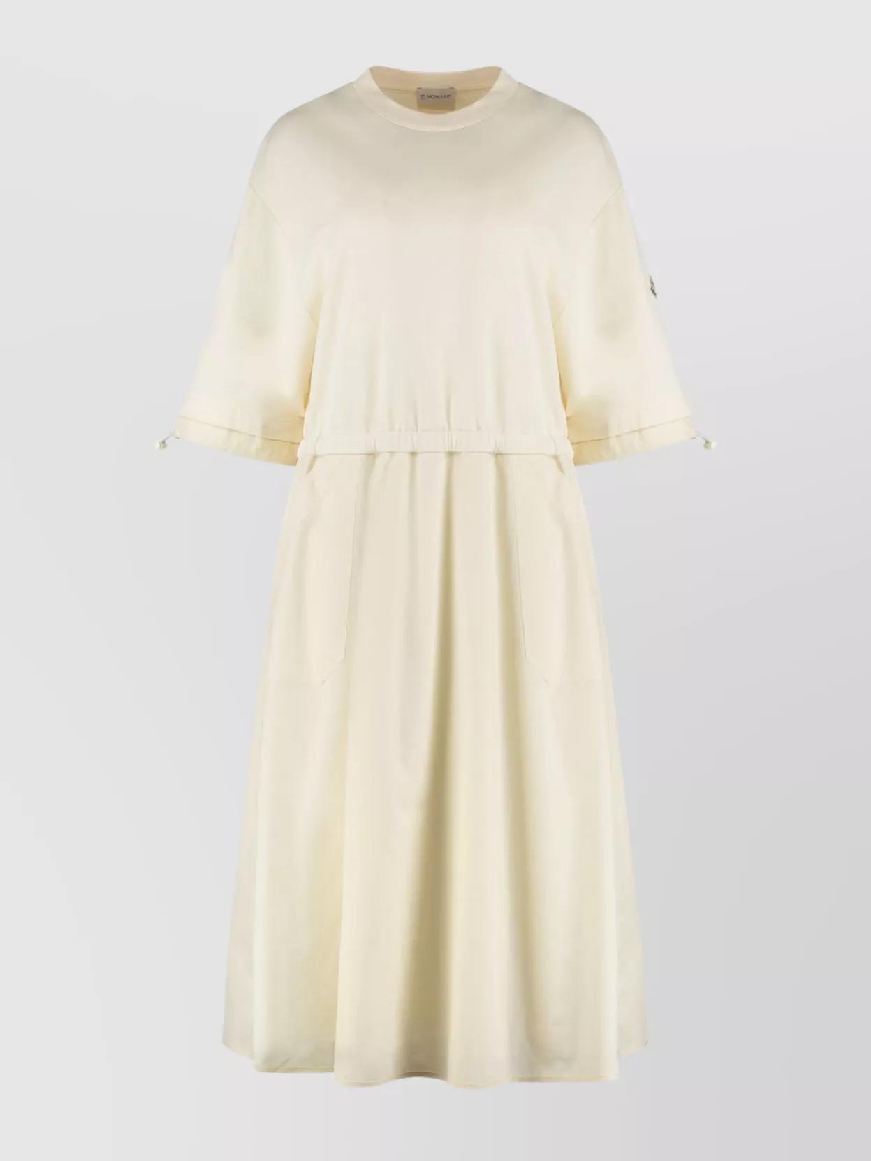 ワンピース MONCLER Midi dresses Moncler drawstring-waist Midi Dress | White | FARFETCH