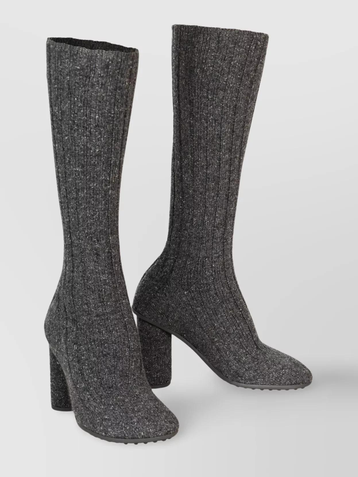 VIP【送料関税込】BOTTEGA VENETA ATOMIC KNITTED WOOL BOOTS BOTTEGA VENETA Atomic ribbed-knit knee boots | NET-A-PORTER