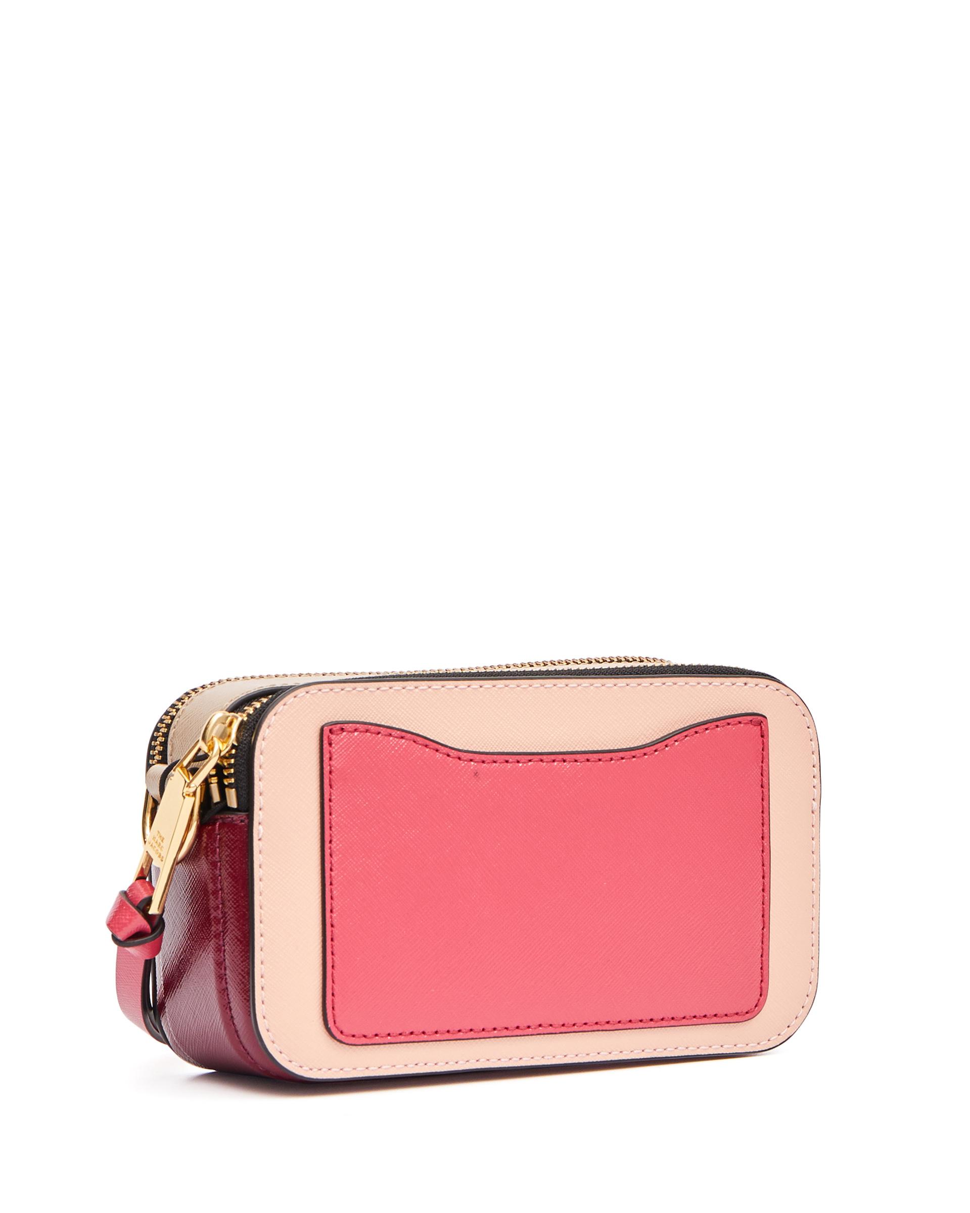 marc jacobs pink pouch