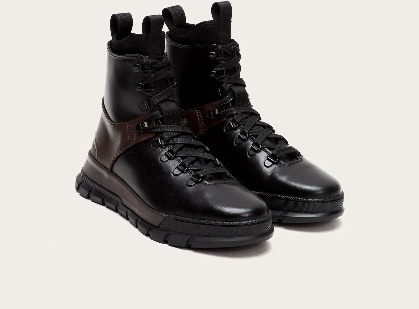 frye explorer hiker