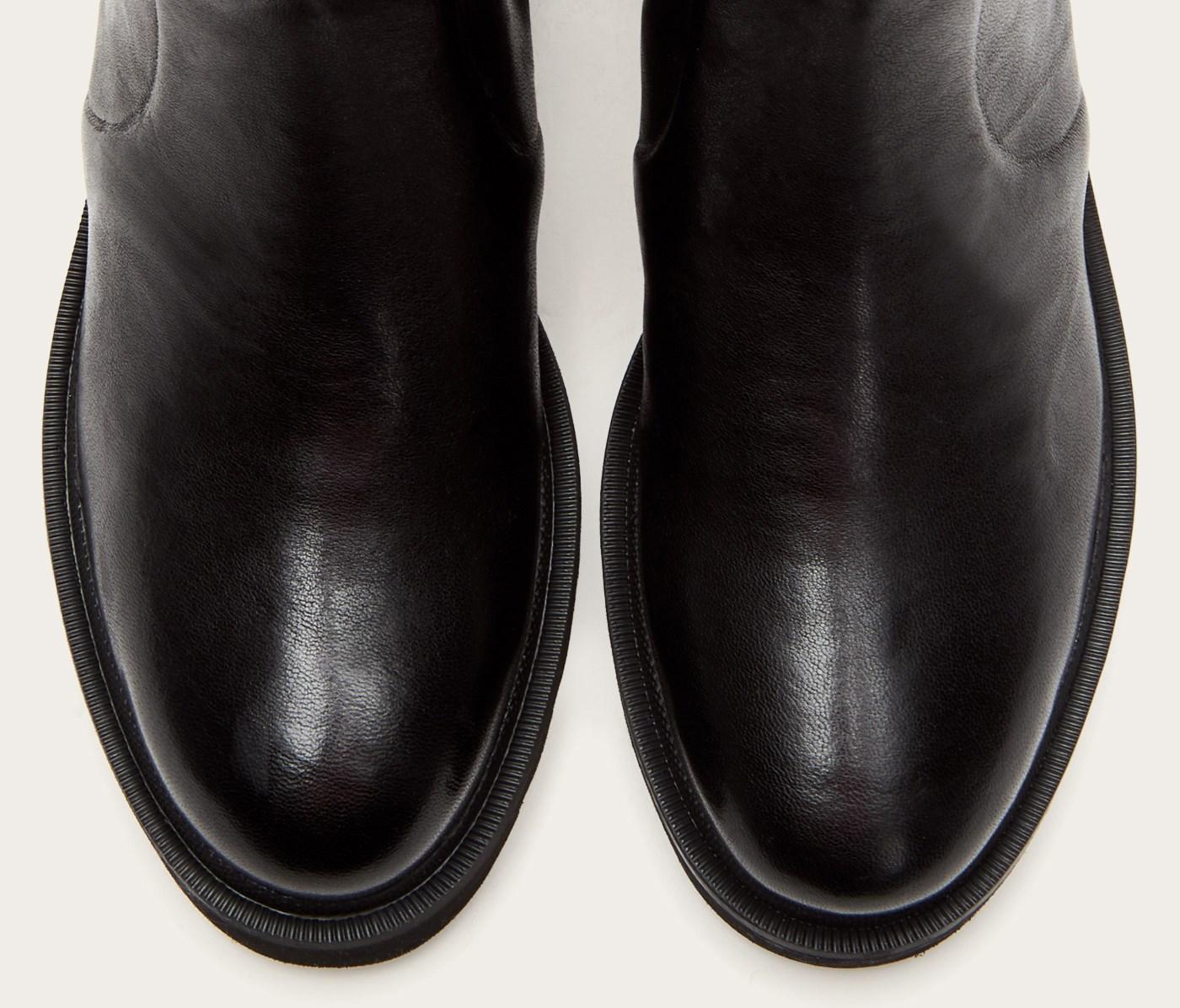 allison chelsea frye