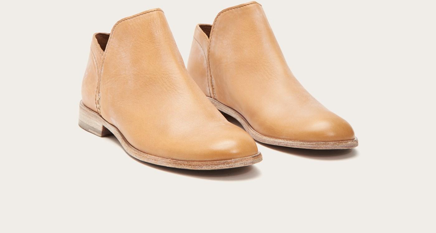 frye elyssa shootie tan