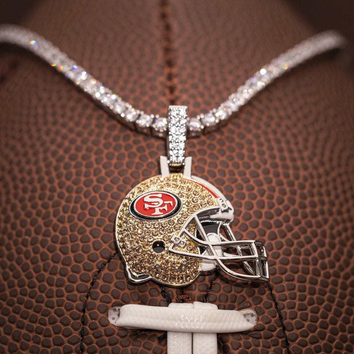 San Francisco 49ers bling chain necklace and hood flags for Sale in El  Paso, TX - OfferUp