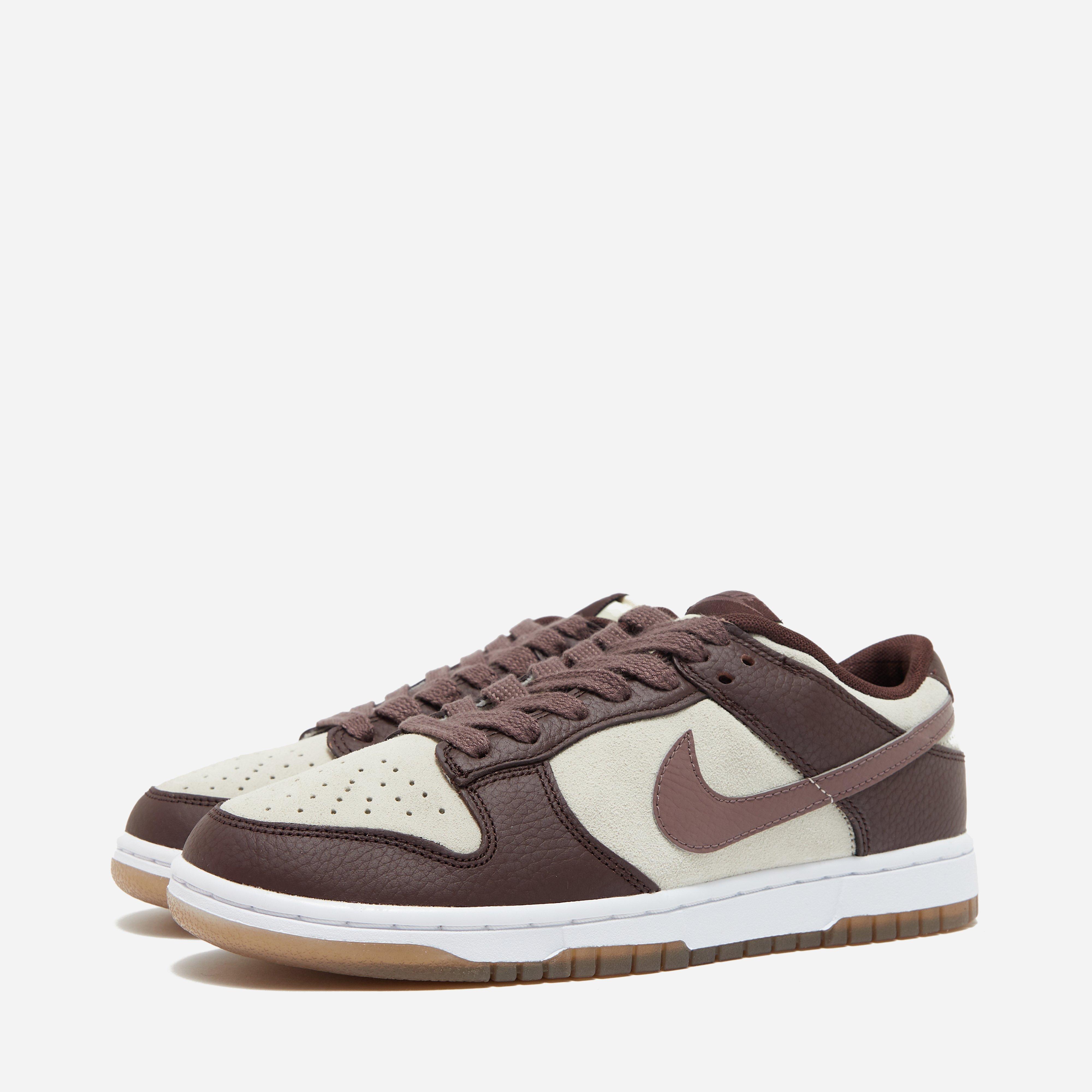 womens dunk low brown