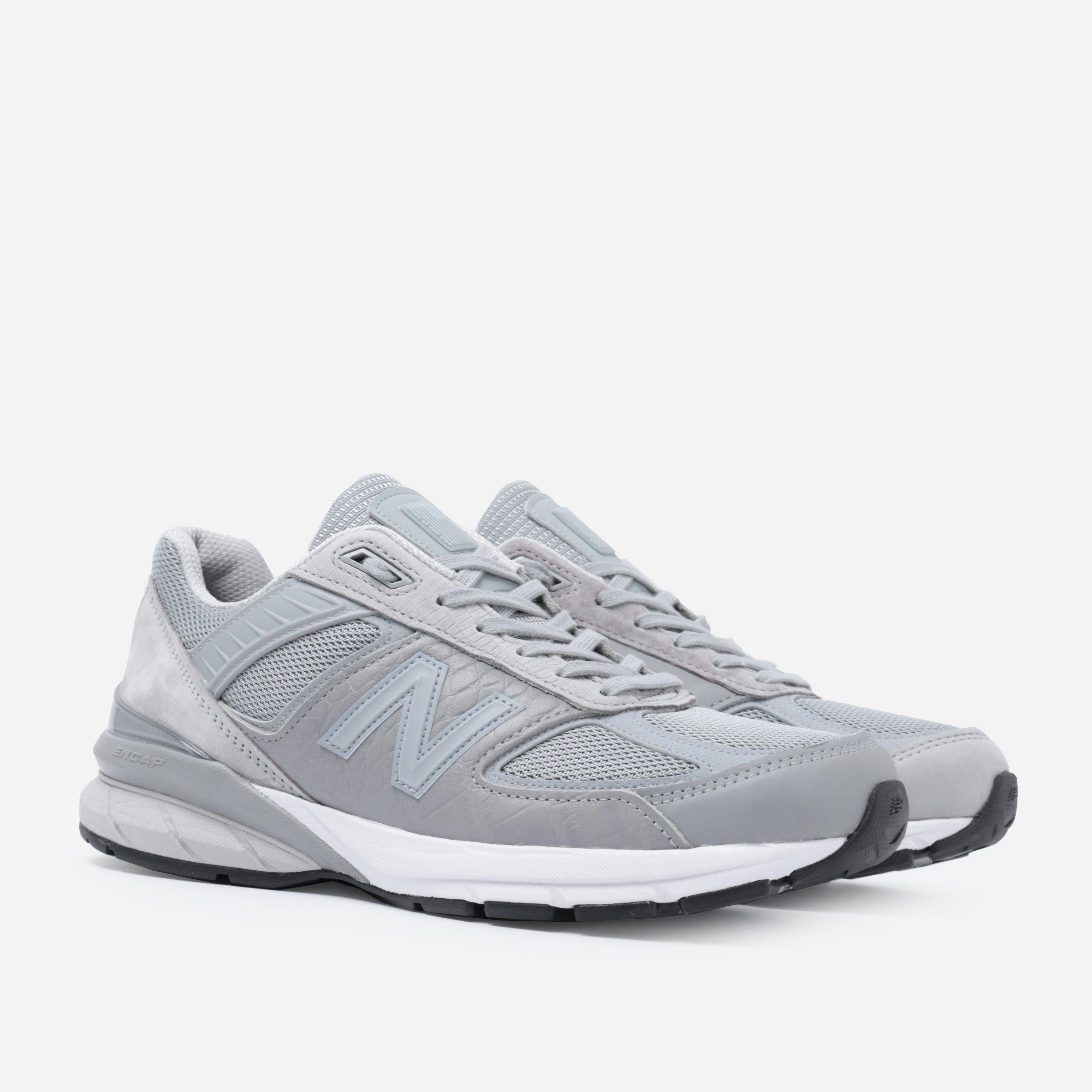 new balance x engineered garments 990v5