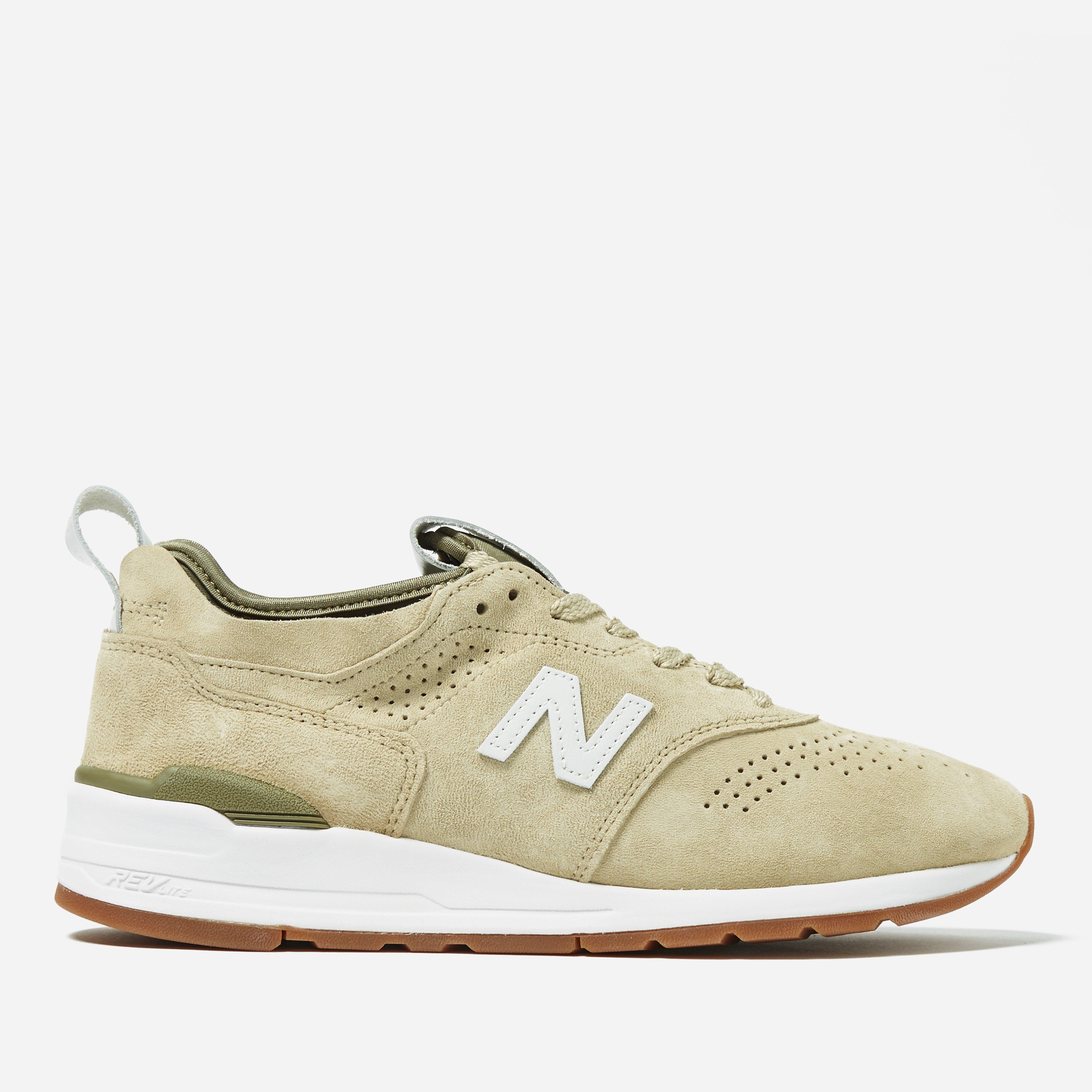 hip store new balance