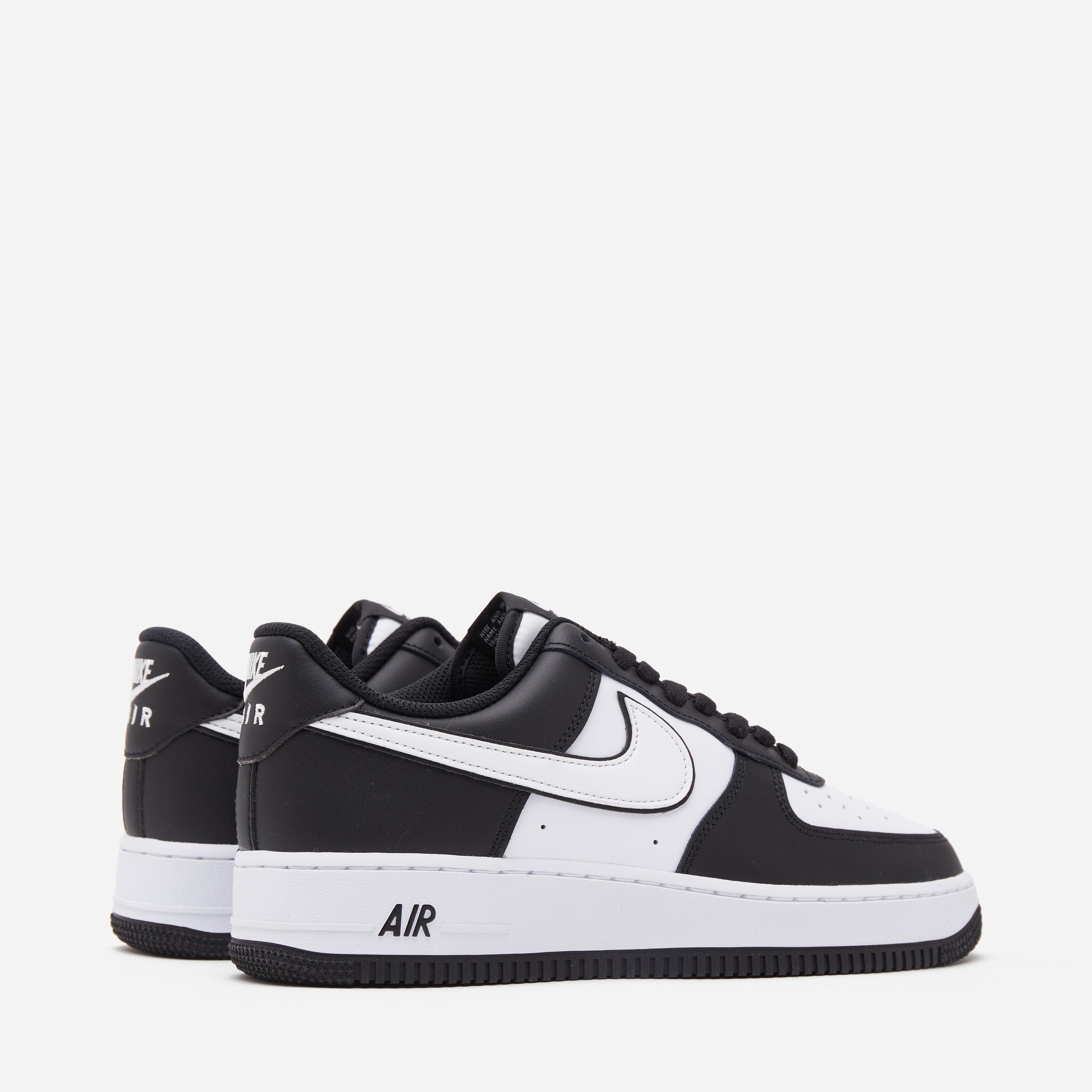 Nike Air Force 1 '07 Shoes In Black, for Men | Lyst