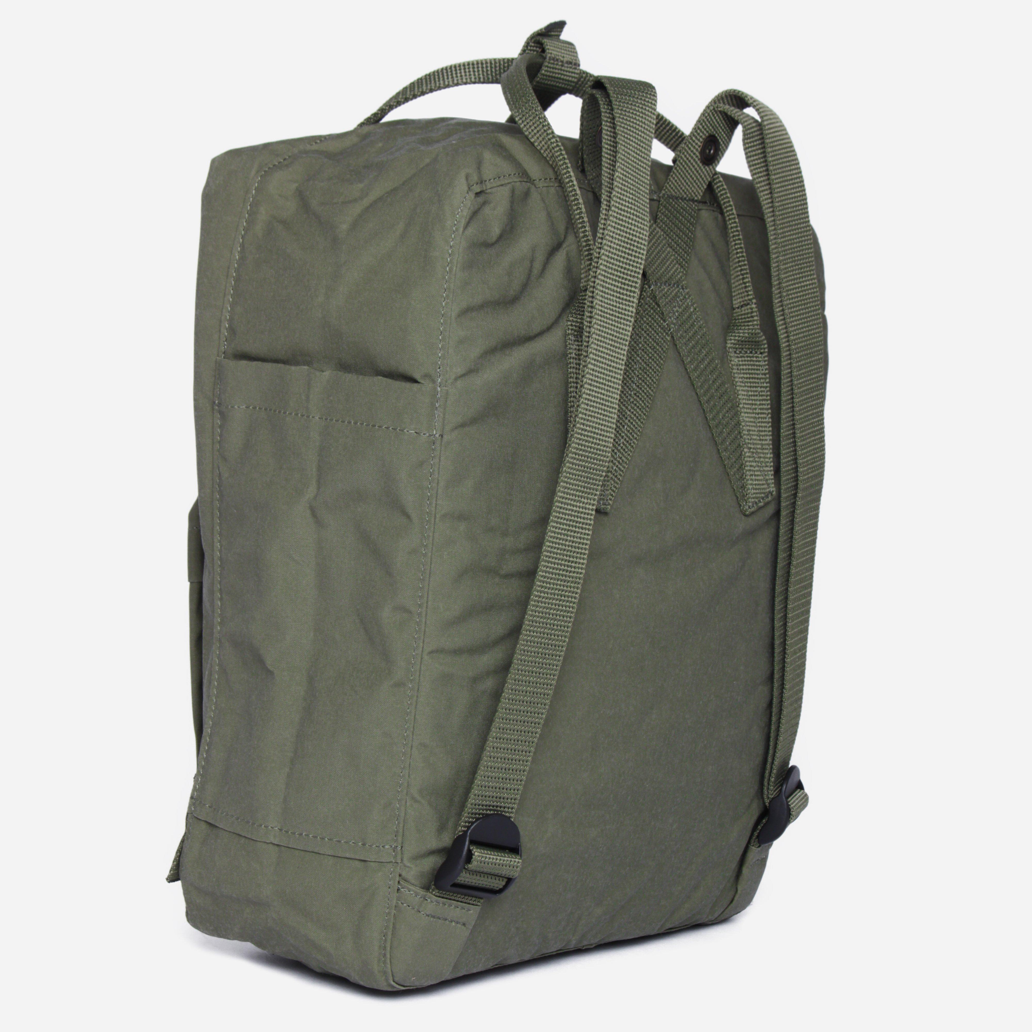 Fjallraven Kanken Backpack in Green for Men - Lyst