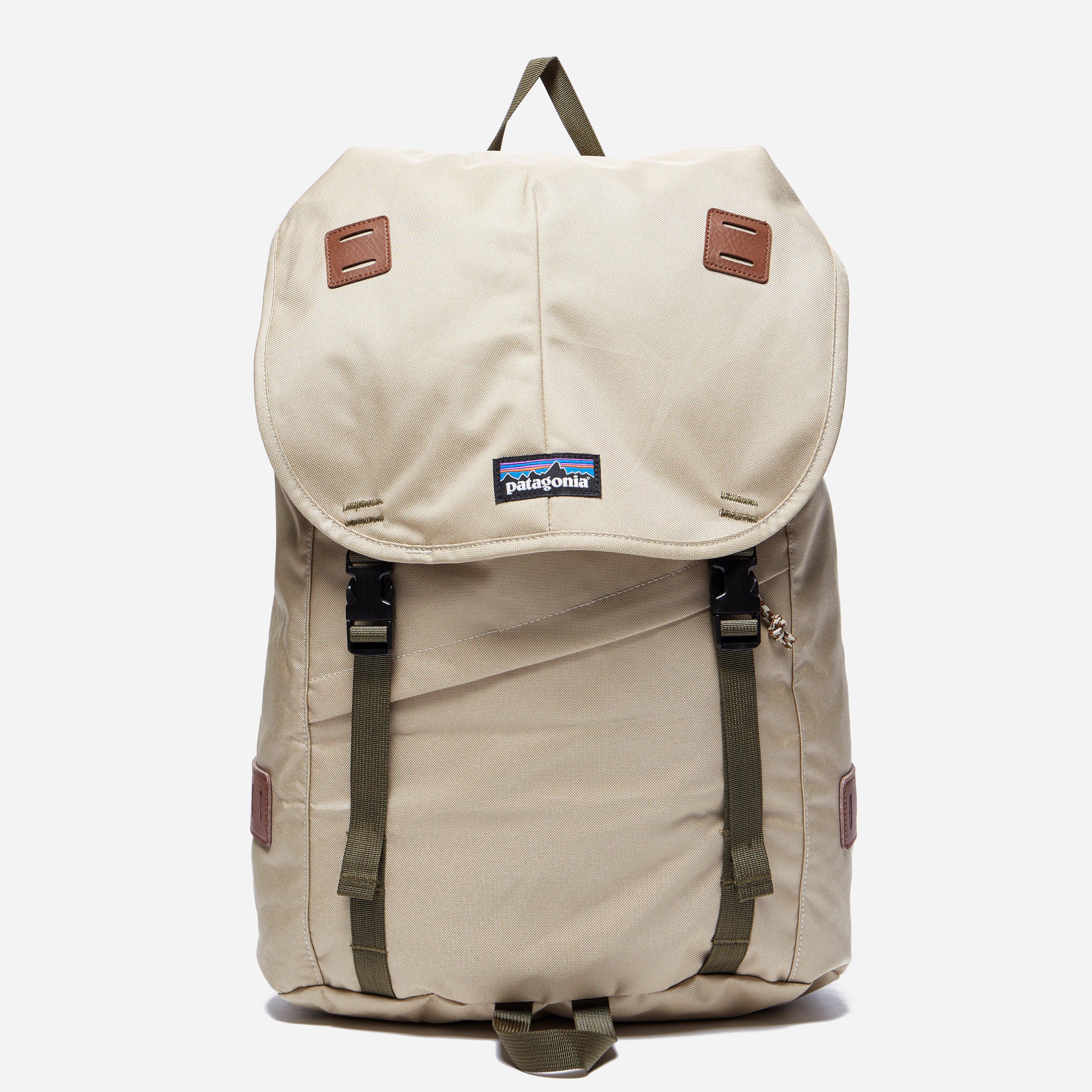 Patagonia Arbor Pack 26l in Khaki (Natural) - Lyst