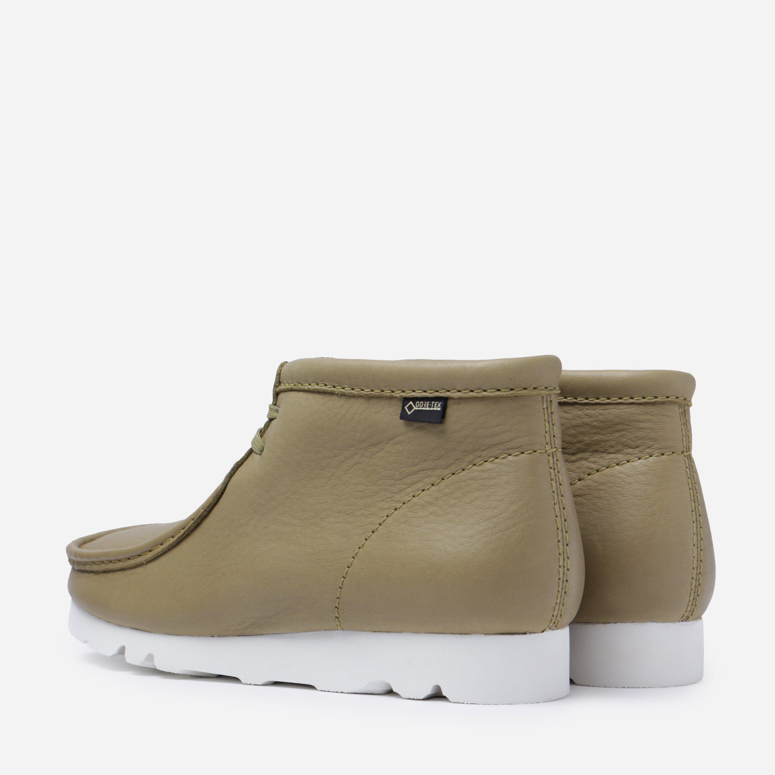 Clarks Leather Wallabee Boot Gore-tex in Olive (Green) for Men | Lyst