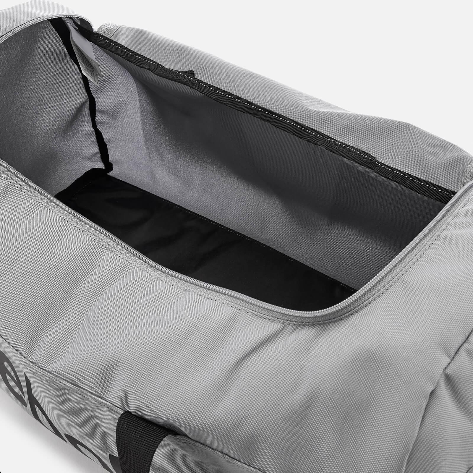 reebok active core medium grip bag
